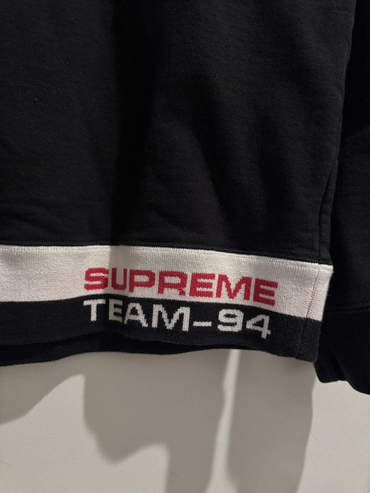 Supreme Supreme Logo Rib Stripe Team 94 Crewneck Mens Size Medium Size US M / EU 48-50 / 2 - 3 Thumbnail