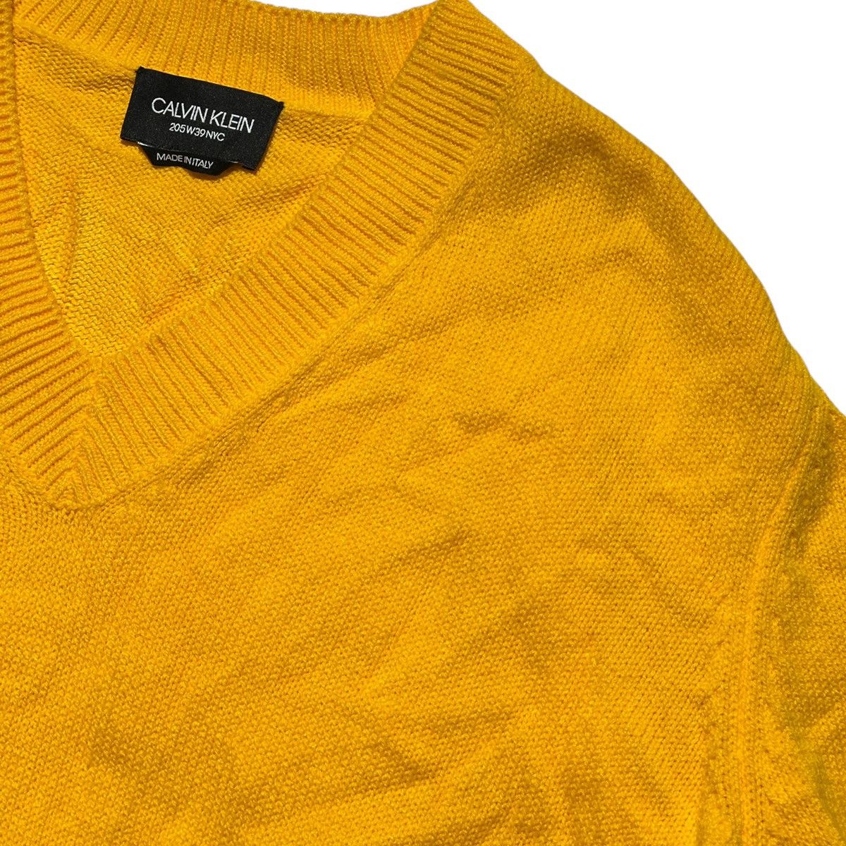 Calvin Klein 205W39NYC × Raf Simons $949 blood drop/tear sweater Size US M / EU 48-50 / 2 - 2 Thumbnail