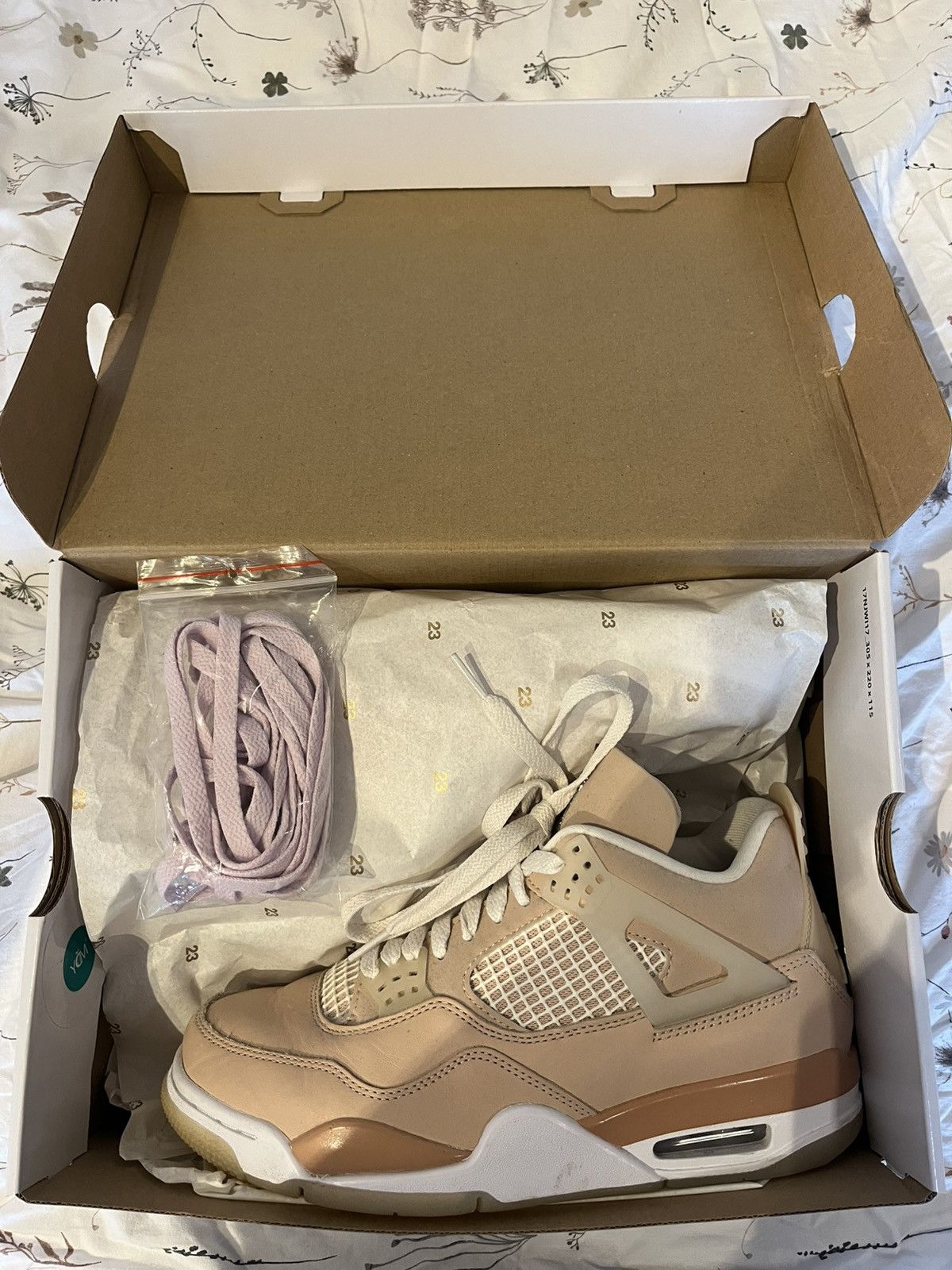Nike Jordan 4 shimmer✨ Size US 8 / IT 38 - 1 Thumbnail