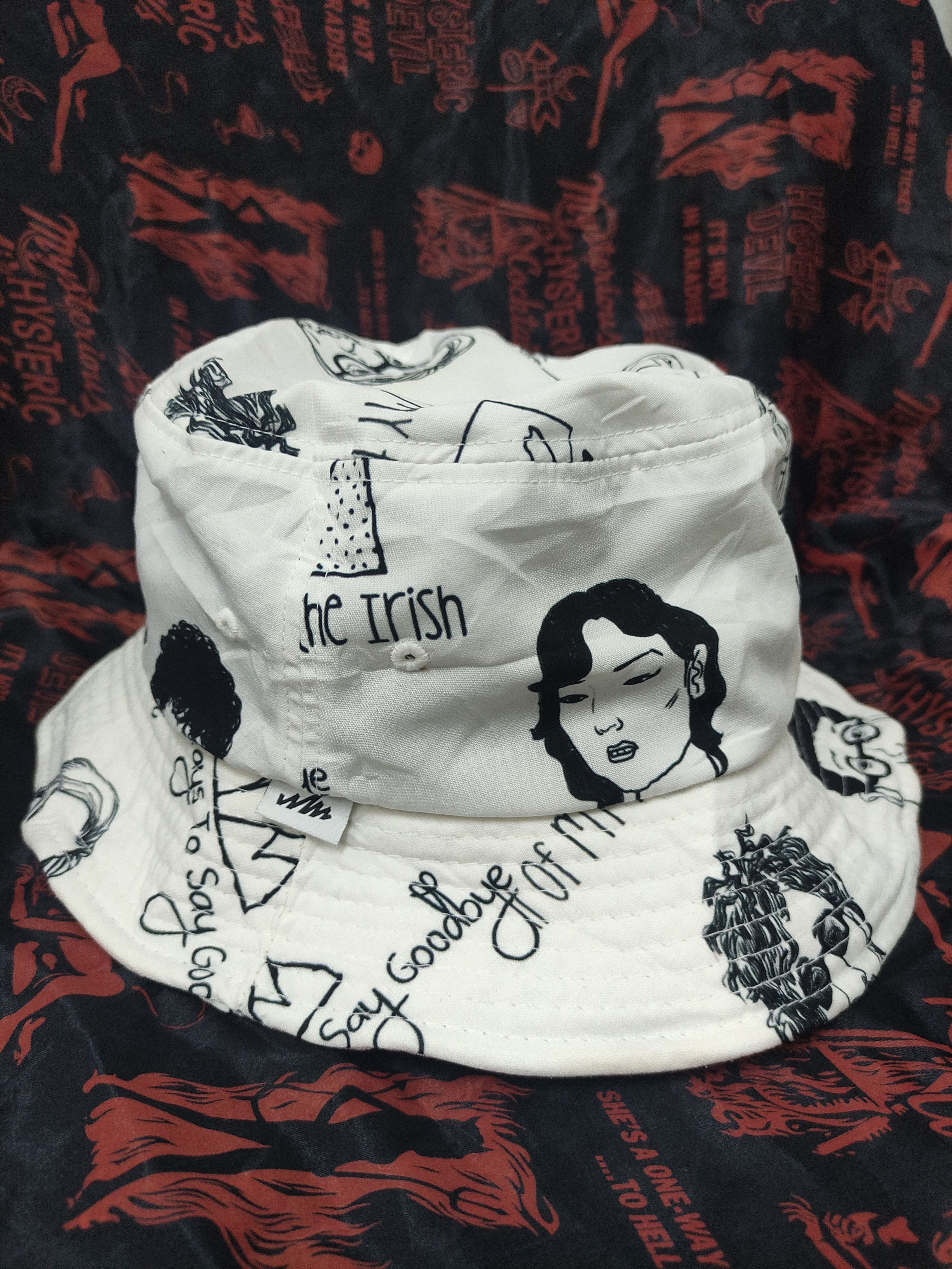 Japanese Brand JAPANESE BRAND HAT FULL PRINT PORTRAIT BUCKET HAT Size ONE SIZE - 8 Thumbnail