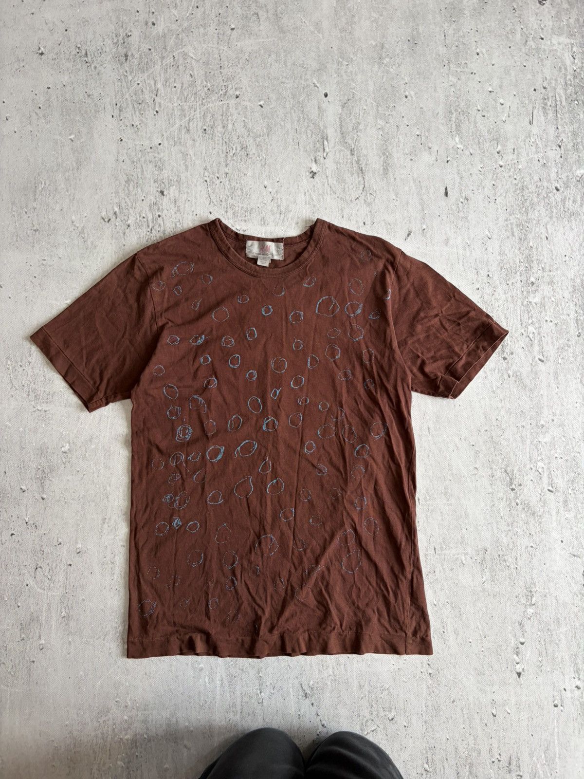 Comme des Garcons × H&M Comme des Garçons x H&M 2008 Polka Dot T-Shirt Brown Size M Size US M / EU 48-50 / 2 - 2 Thumbnail