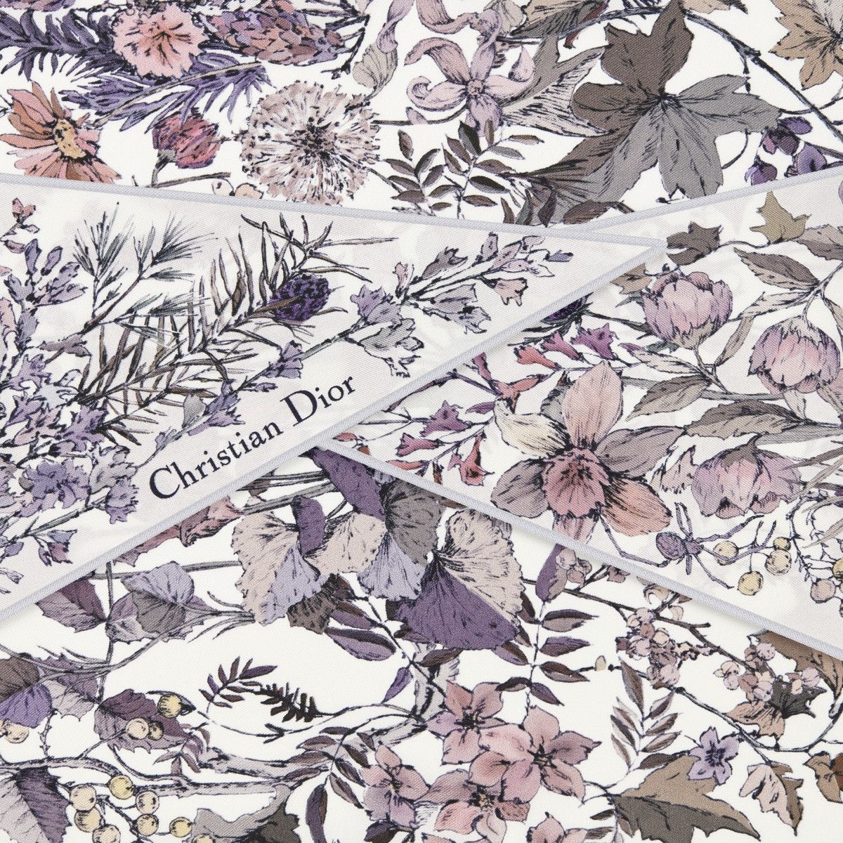 Dior o1bcso1str0226 Size:OS/4 Saisons Hiver Diamond in Multicolor Size ONE SIZE - 3 Thumbnail
