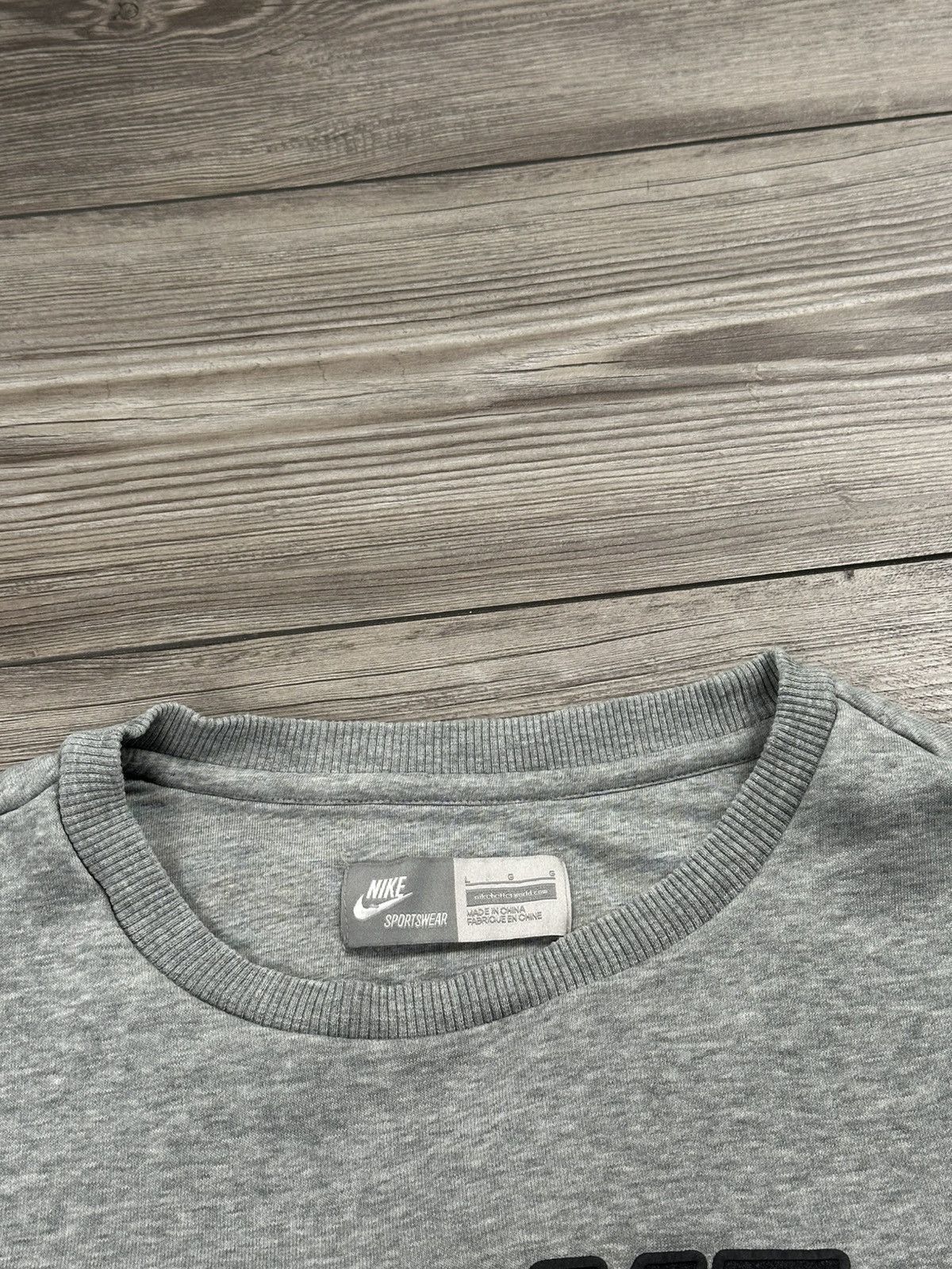 Nike Vintage Y2K Nike Spellout Crewneck Size US L / EU 52-54 / 3 - 6 Thumbnail