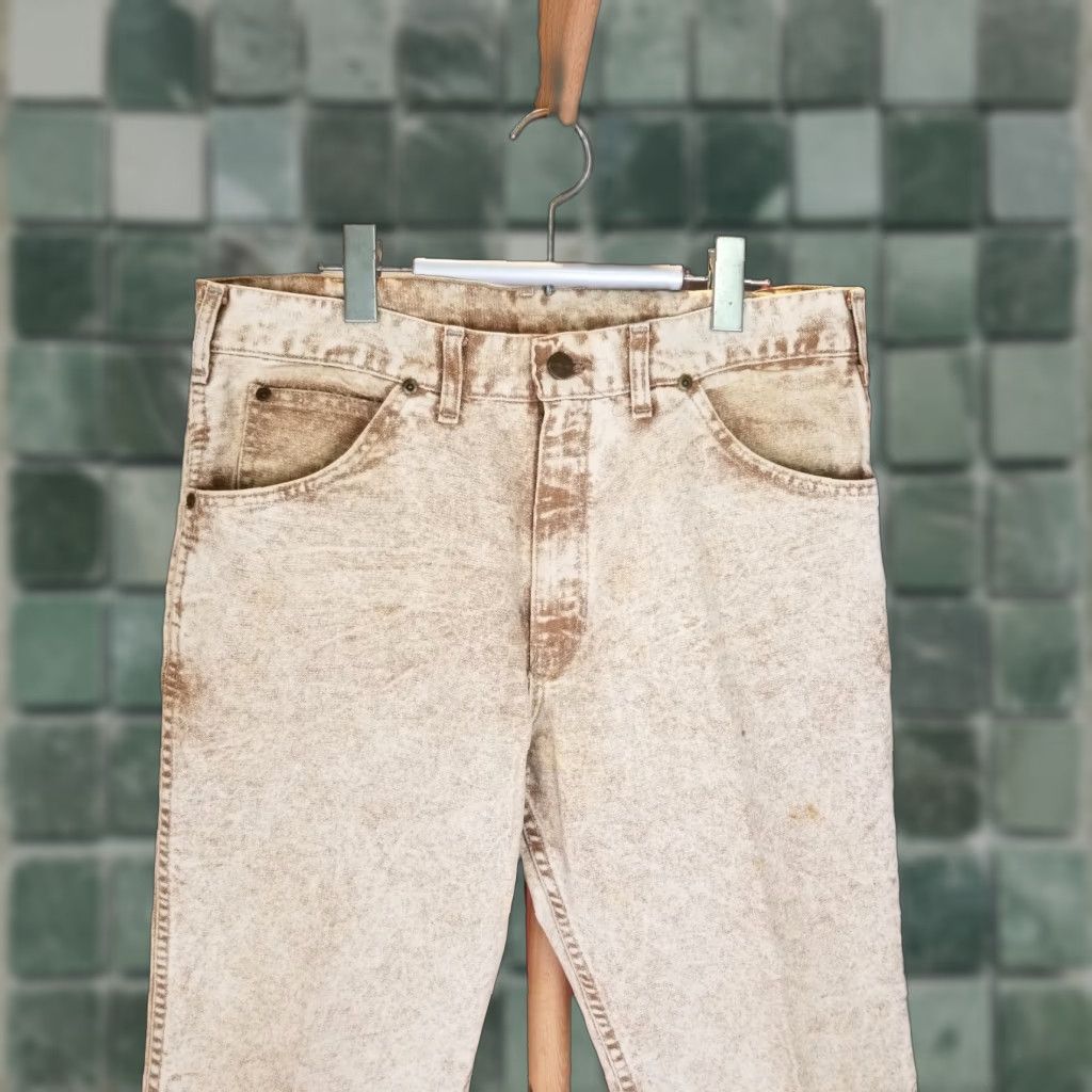 Carhartt VINTAGE Carhartt Jeans CAT 80's Brown Denim Acid Wash Regular 32x27 USA Mens Jeans Brown Denim 80s Carhartt Straight Mens Brown Denim Jeans Size US 32 / EU 48 - 1 Thumbnail