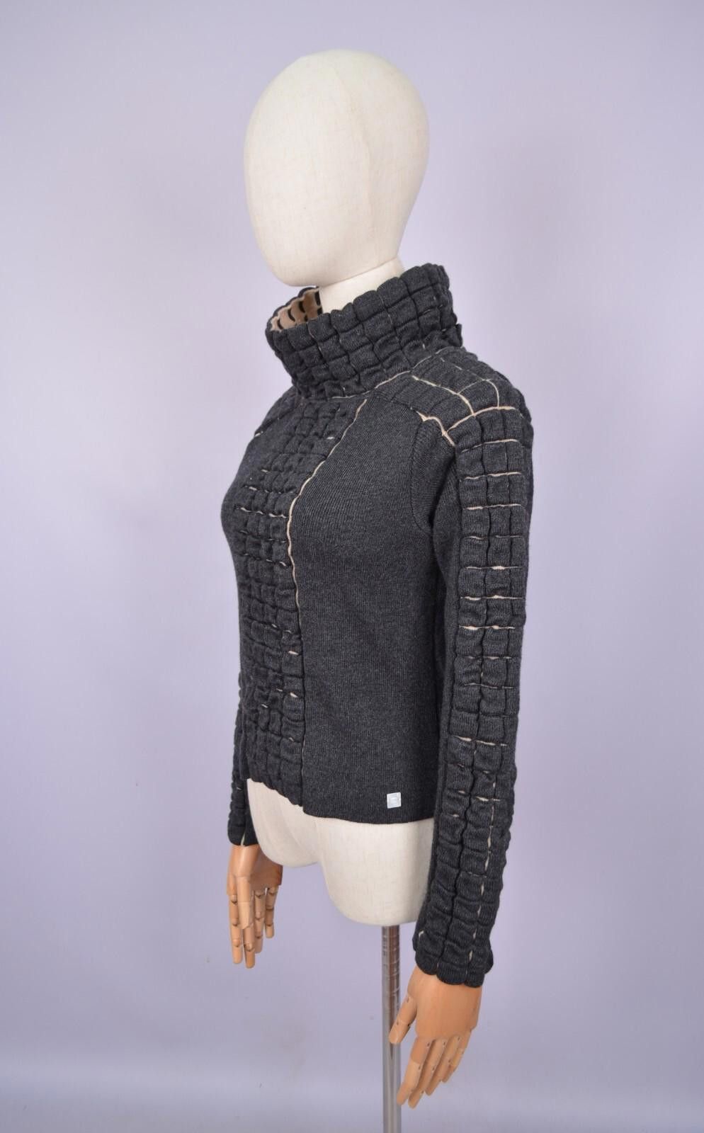 Chanel Chanel Womens Wool Sweater Knit Size FR40 M Medium LOGO CC Size M / US 6-8 / IT 42-44 - 8 Thumbnail