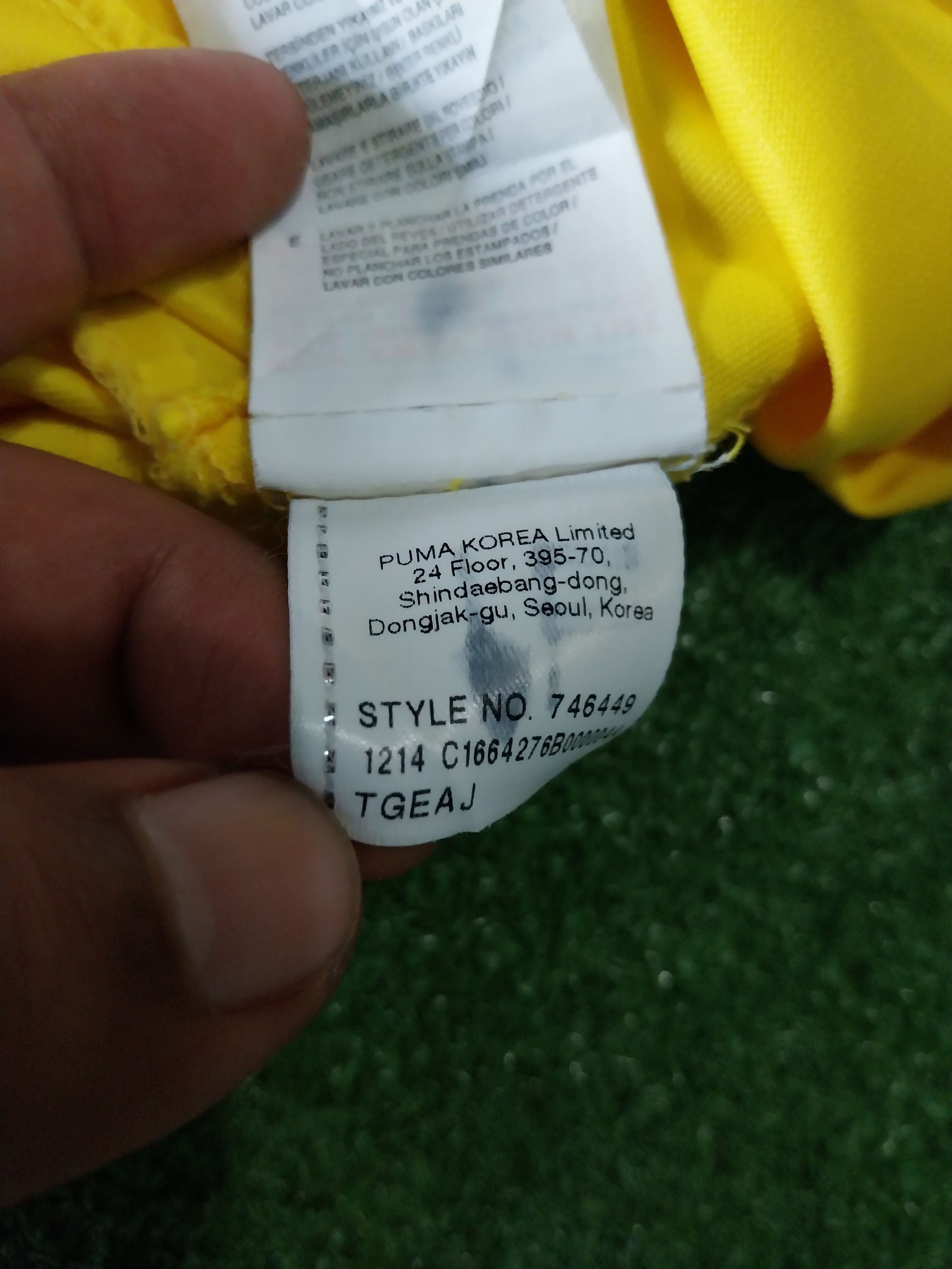 Puma Arsenal away 2014/2015 özil jersey football Size US M / EU 48-50 / 2 - 9 Thumbnail