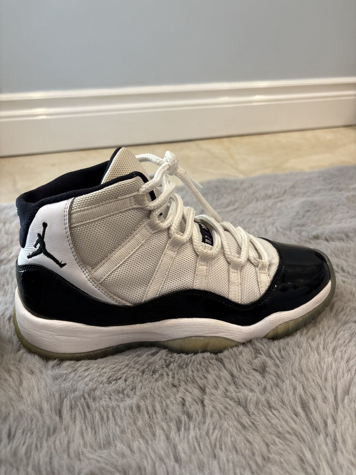 Jordan Brand × Nike Air Jordan 11 Retro GS Concord 2018 Size US 6.5 / EU 39-40 - 7 Thumbnail