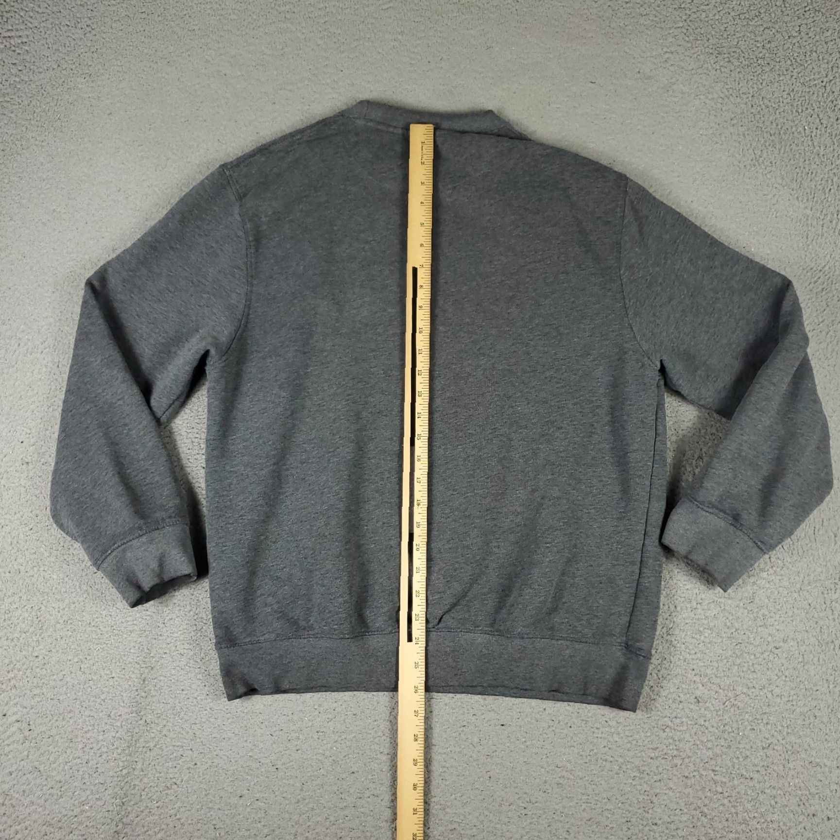 Nike VINTAGE Nike Sweater Mens Medium Gray Nike Sweater Mens Medium Gray Vintage Y2K Small Swoosh Pullover Sweatshirt Size US M / EU 48-50 / 2 - 5 Thumbnail