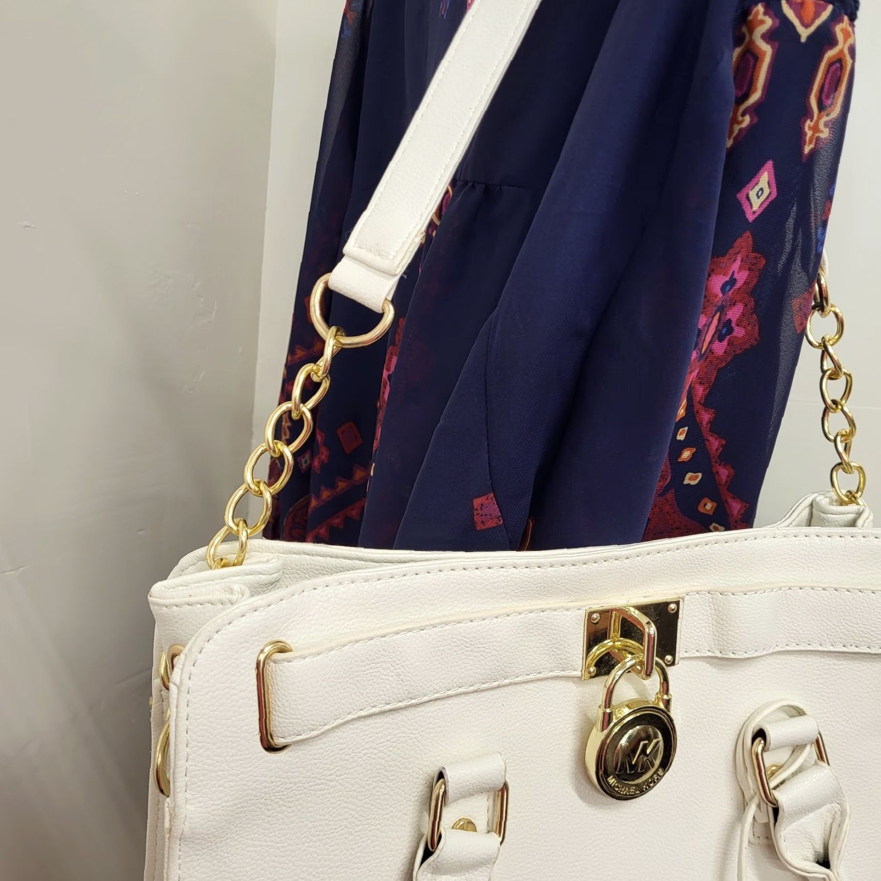Vintage Michael Kors Hamilton Travel Large White Pebbled Leather Satchel Bag MK Dust Bag Size ONE SIZE - 4 Thumbnail