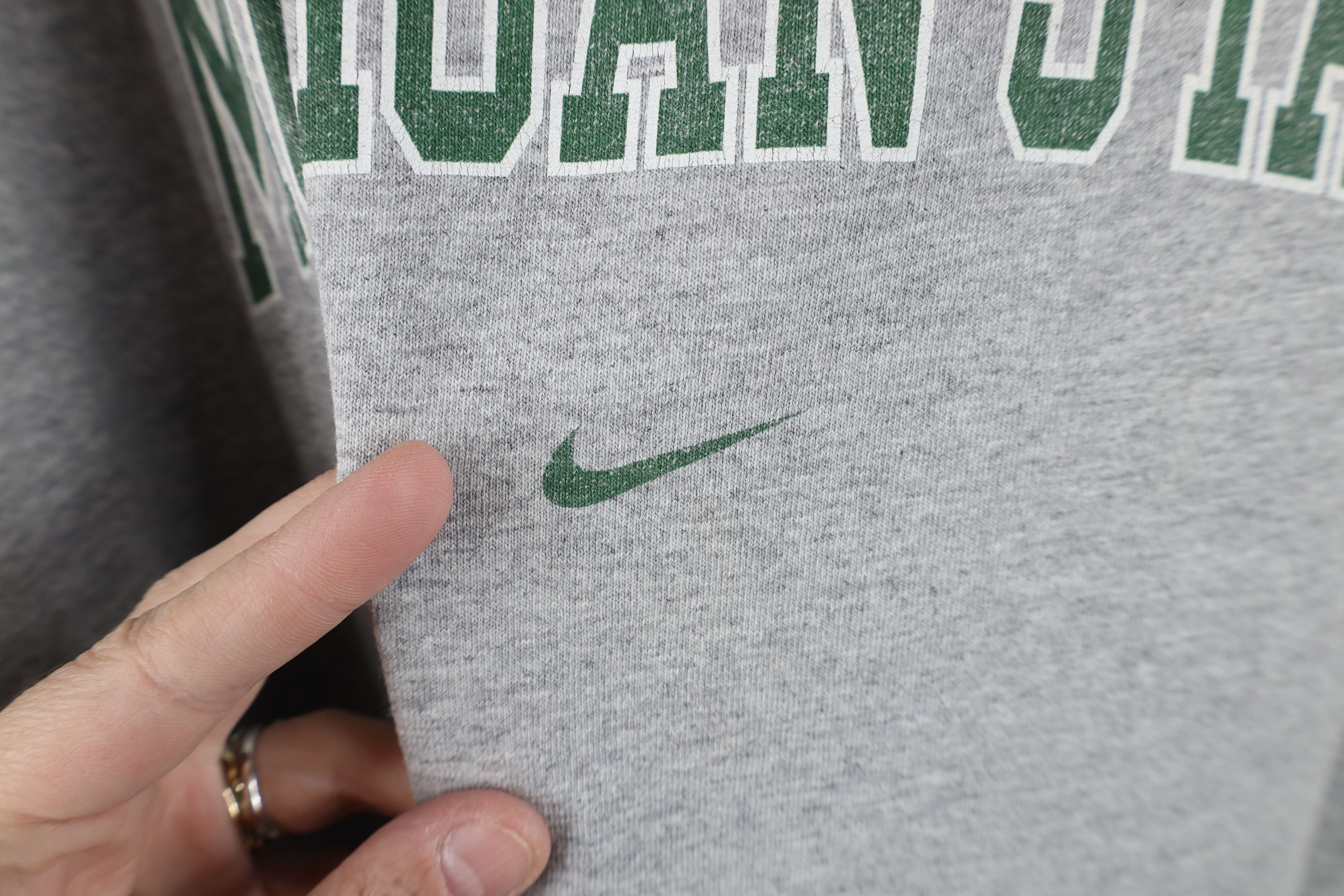 Nike × Vintage Vintage Nike Center Swoosh Michigan State University T-Shirt Size US XXL / EU 58 / 5 - 12 Thumbnail
