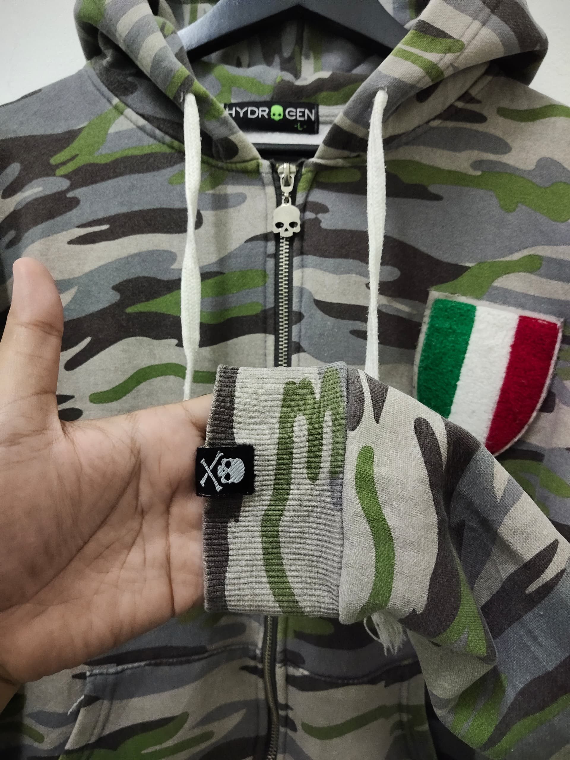 HYDROGEN Hydrogen Hoodie Camo army design streetwear ziper Size US L / EU 52-54 / 3 - 5 Thumbnail
