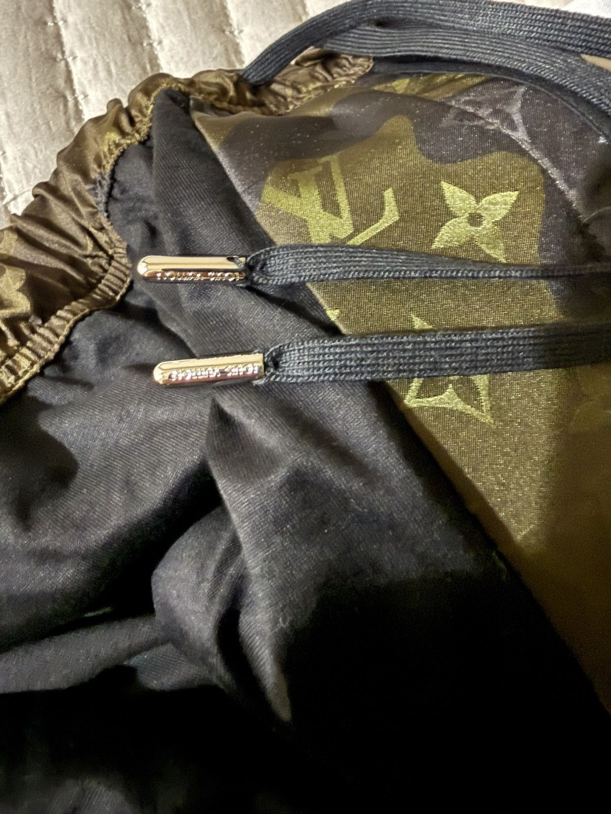Louis Vuitton × Supreme Track Pants / Sweat Pants / Joggers Size US 38 / EU 54 - 10 Thumbnail