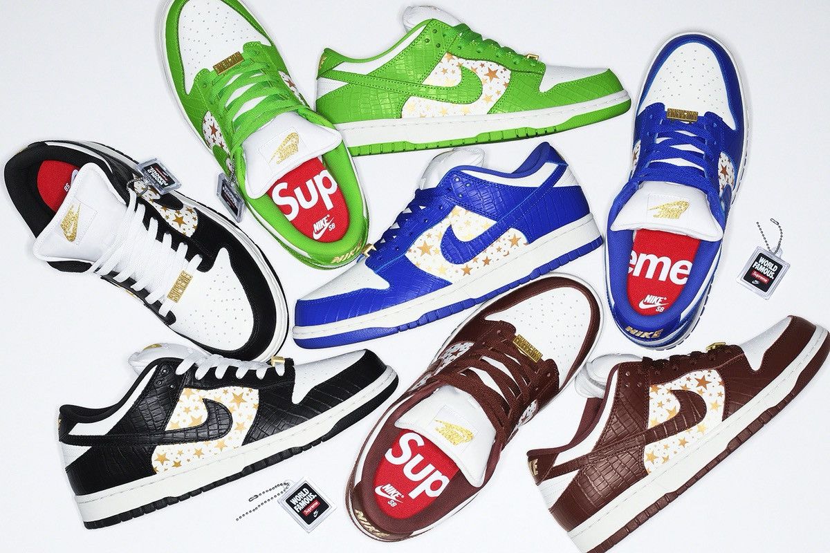 Nike × Supreme Nike SB Dunk Low Supreme Stars Black (2021) Size US 10 / EU 43 - 3 Thumbnail
