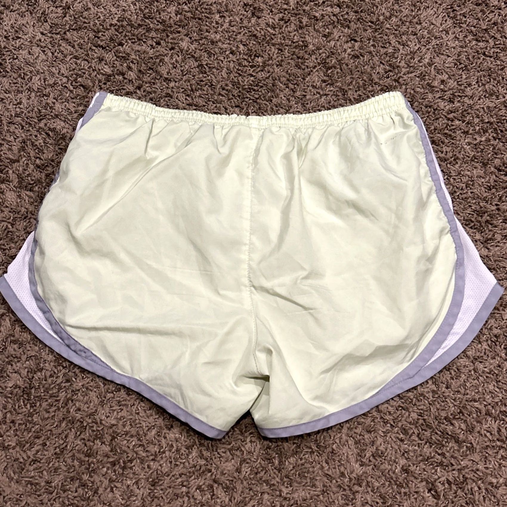 Nike Nike Dri Fit Shorts Women Athletic Lined 28 in 11.5" Multicolor M Medium Regular Gym Running Size 32" / US 10 / IT 46 - 3 Thumbnail