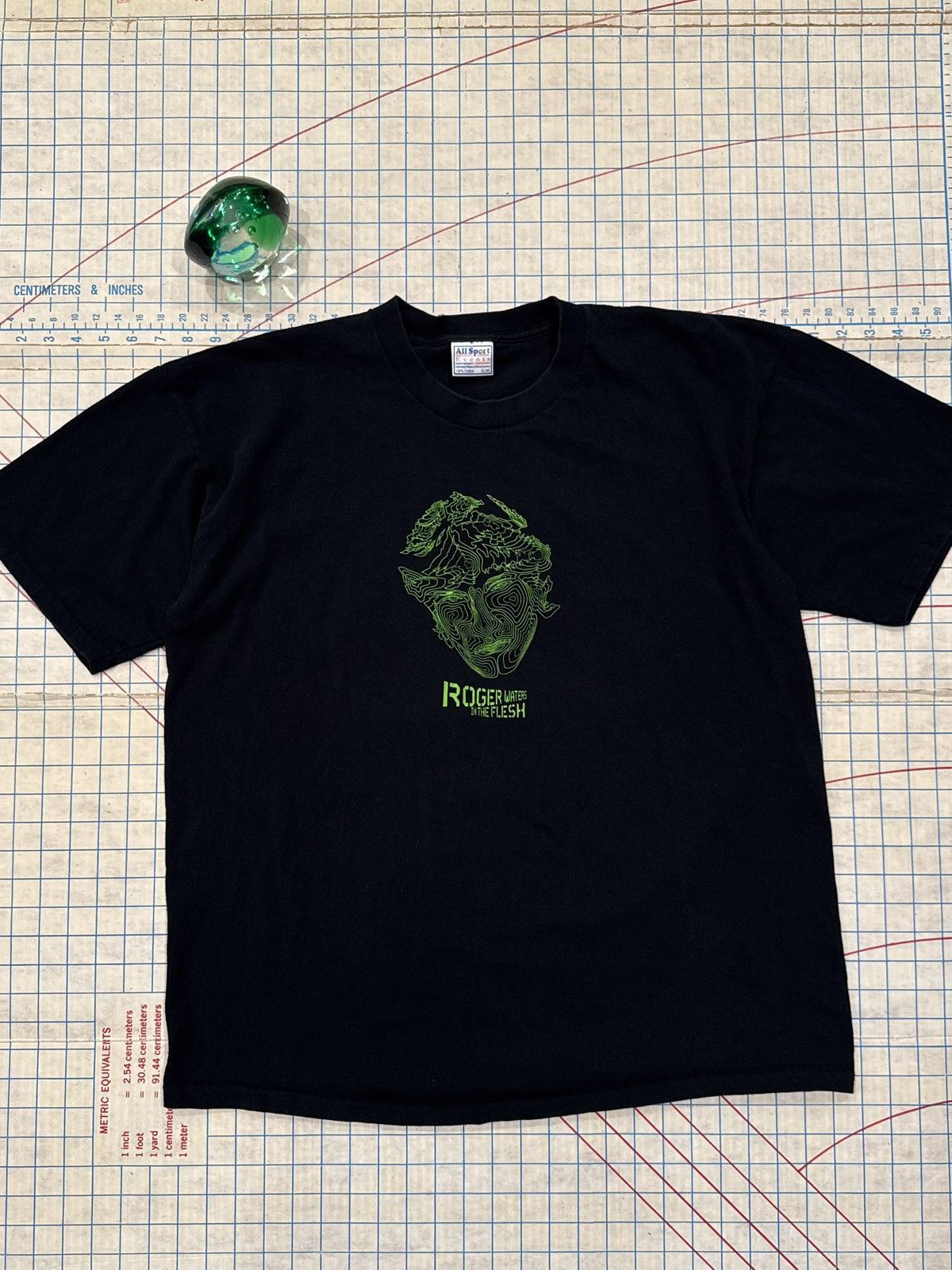 Band Tees Vintage Roger Waters In The Flesh All Sport Tee Black XL Blk Size US XL / EU 56 / 4 - 1 Thumbnail