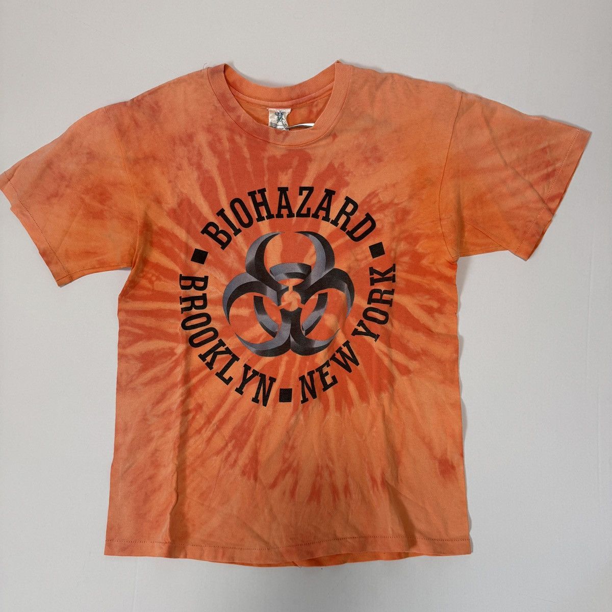 Band Tees Vintage 90s Tie Dye Biohazard Shirt NYHC Size US L / EU 52-54 / 3 - 1 Thumbnail
