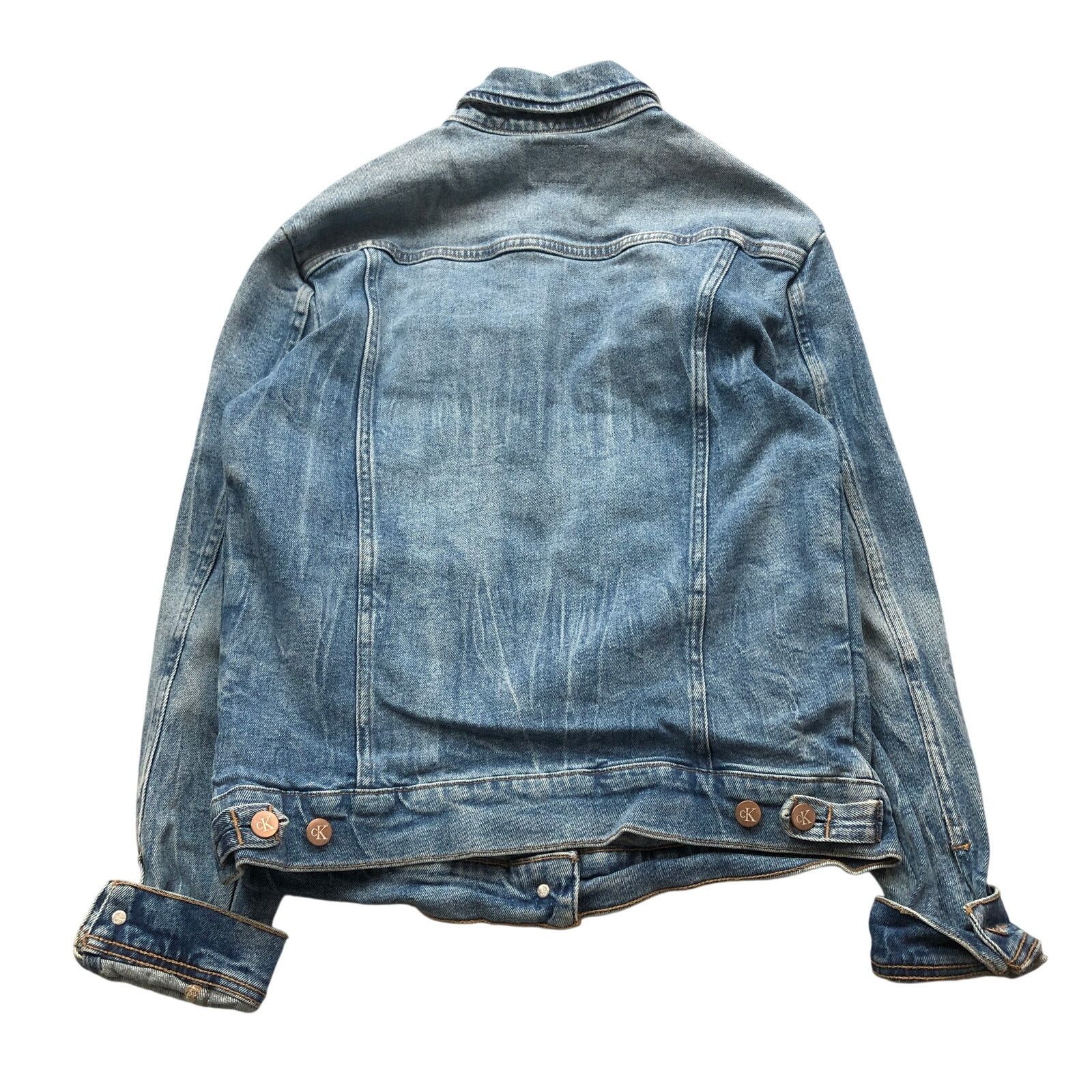 Calvin Klein Calvin Klein Light Wash Trucker Jean Jacket Women Small Size S / US 4 / IT 40 - 4 Thumbnail