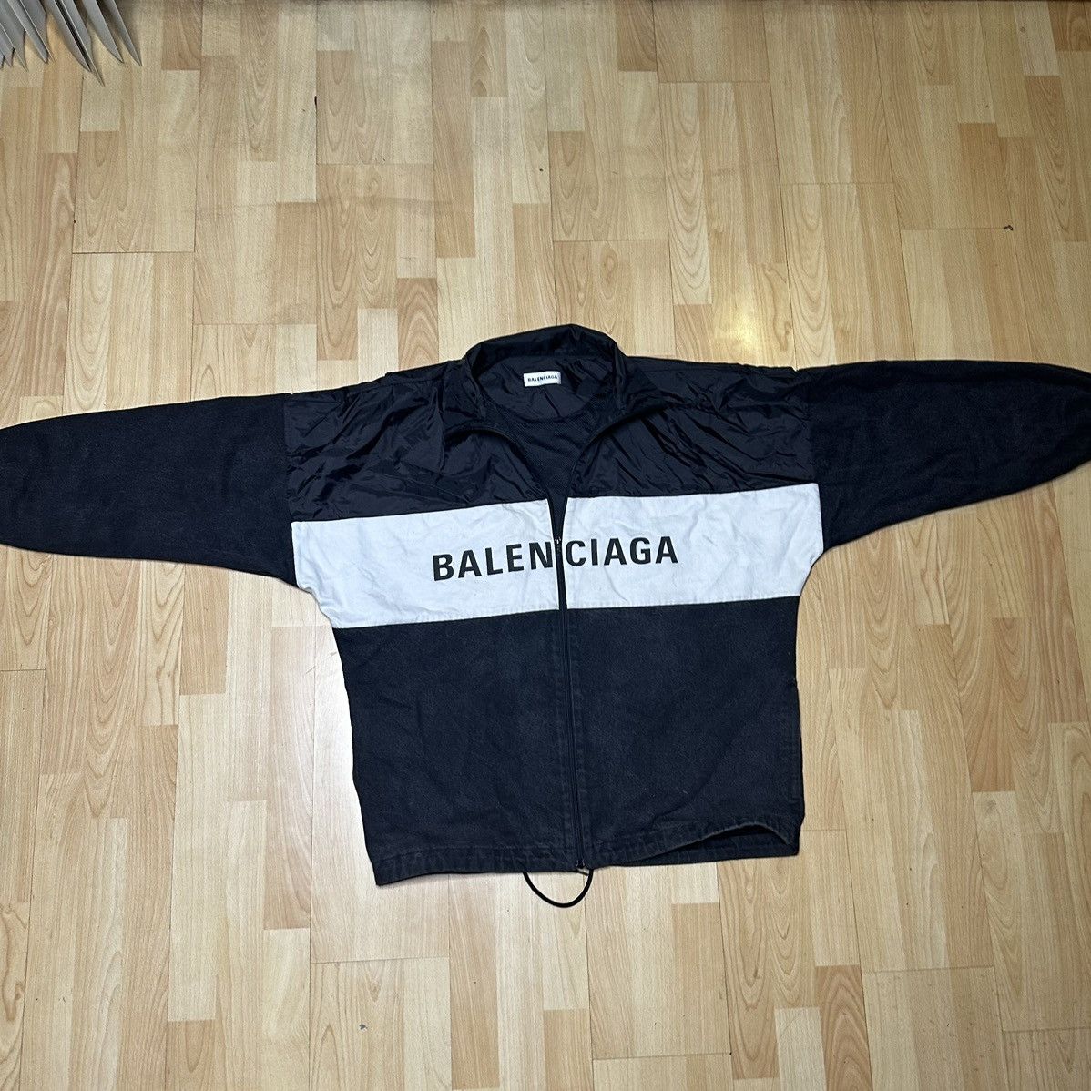 Balenciaga nylon logo denim jacket best sale