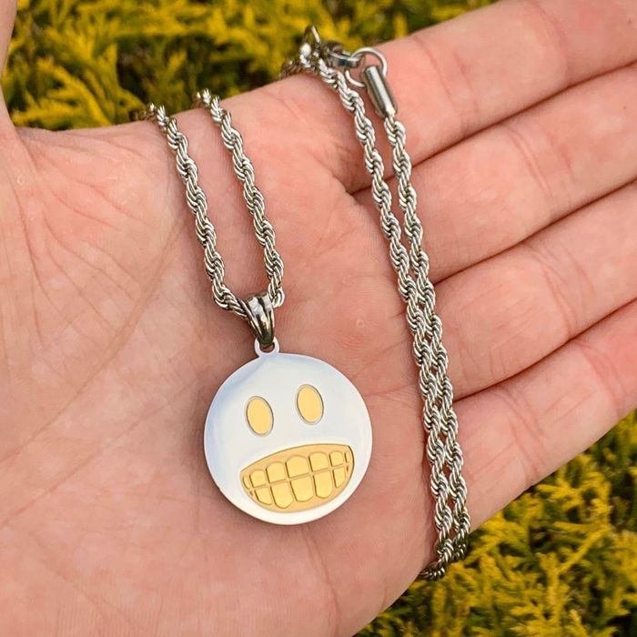 Cuban Link Chain Golden Smiley Pendant Rope Chain Cuban Chain Figaro