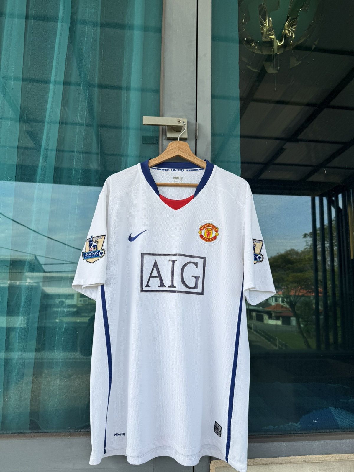 Nike Manchester United 2008 Away Ronaldo #7 Size US XL / EU 56 / 4 - 1 Thumbnail