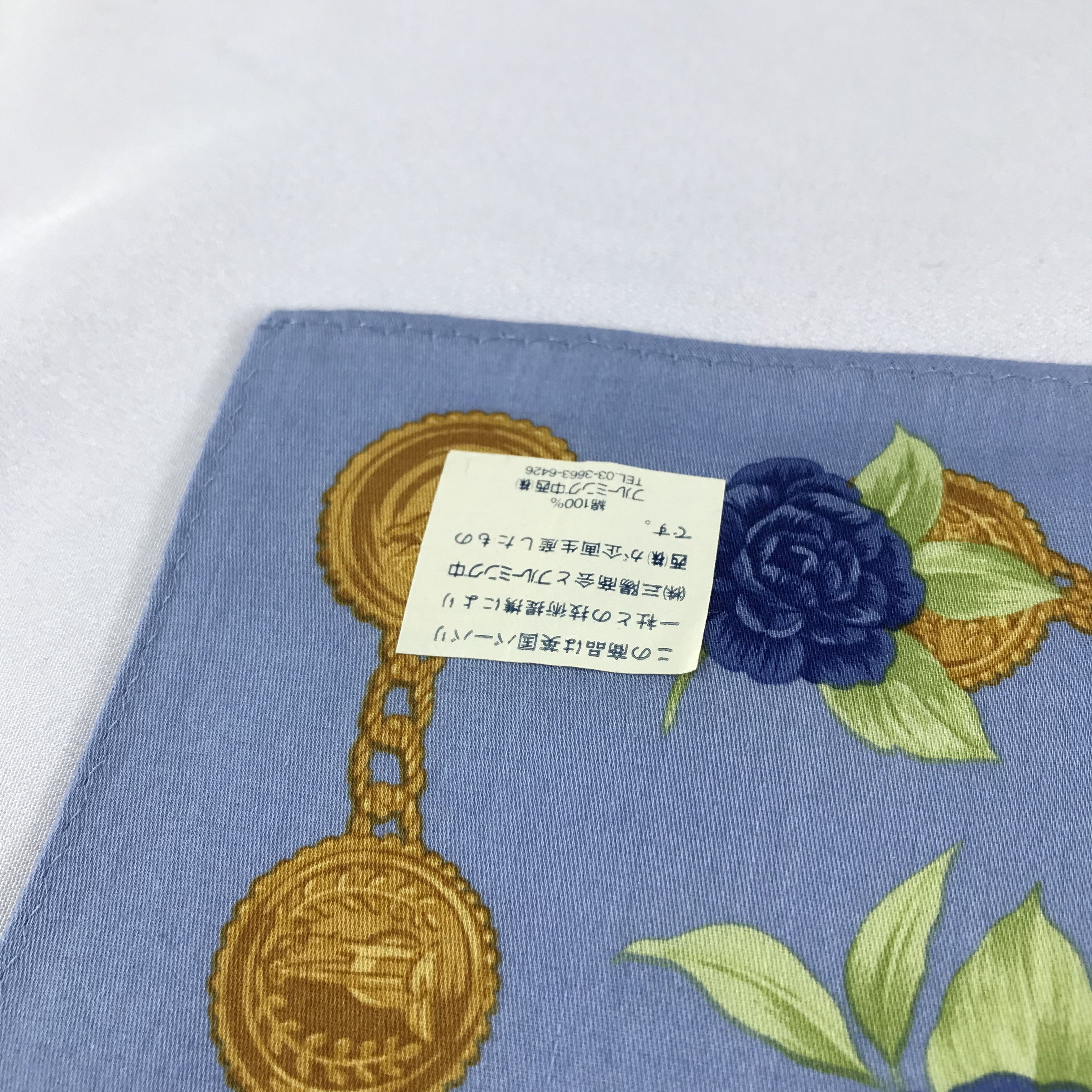 Burberry Burberrys Floral Handkerchief Neckerchief Bandana H761 Size ONE SIZE - 5 Thumbnail