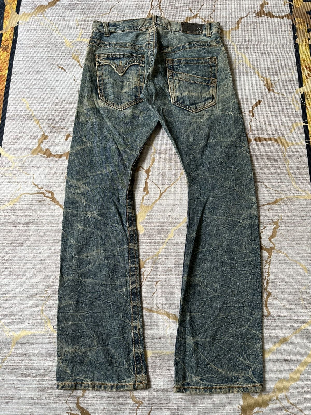 Japanese Brand FLARE Rattle Trap Claw Marks Distressed Curve Leg Denim Size US 32 / EU 48 - 3 Thumbnail