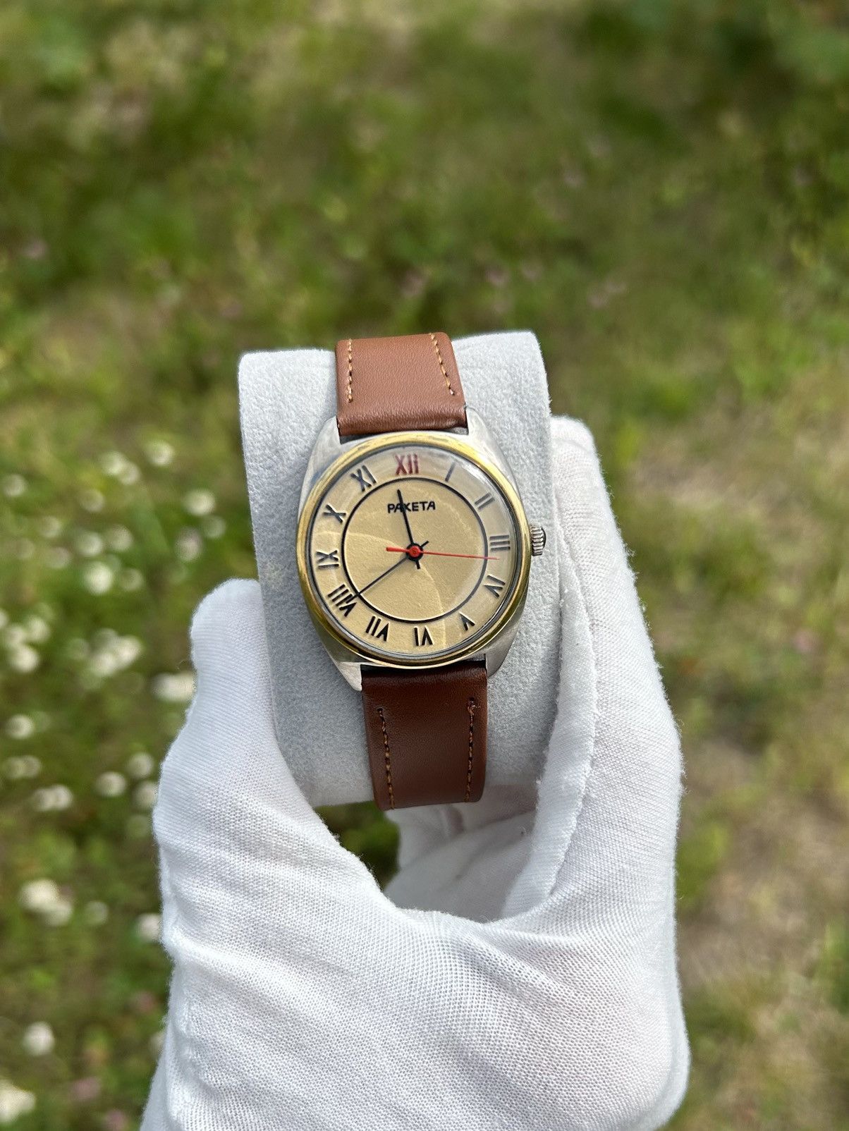 Vintage Vintage Watch Raketa Soviet USSR Mechanical Authentic 1980s Size ONE SIZE - 2 Thumbnail