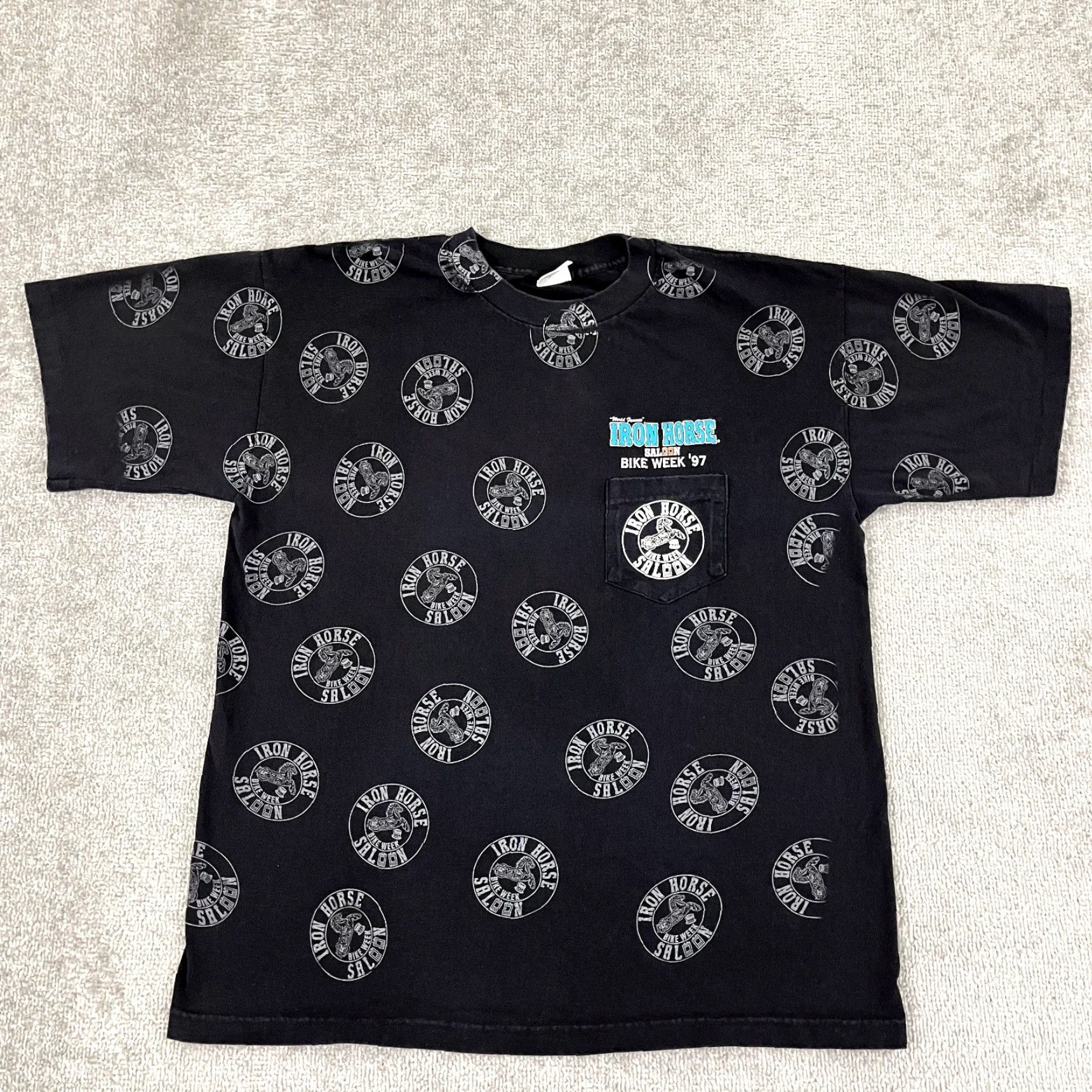 Gloverall VINTAGE IRON HORSE SALOON Shirt Mens XL AOP All Over Graphic Tee Bike Week 1997 Mens XL Black Cotton 90s Biker Retro Size US XL / EU 56 / 4 - 4 Thumbnail