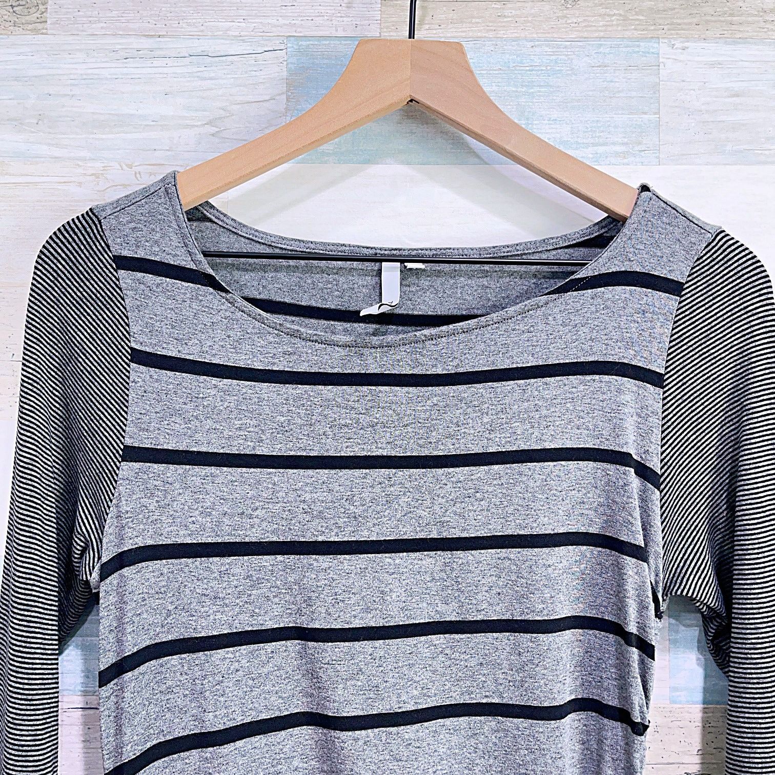 Other Michael Stars Striped Side Ruched T Shirt Dress Gray Black M Size M / US 6-8 / IT 42-44 - 2 Thumbnail