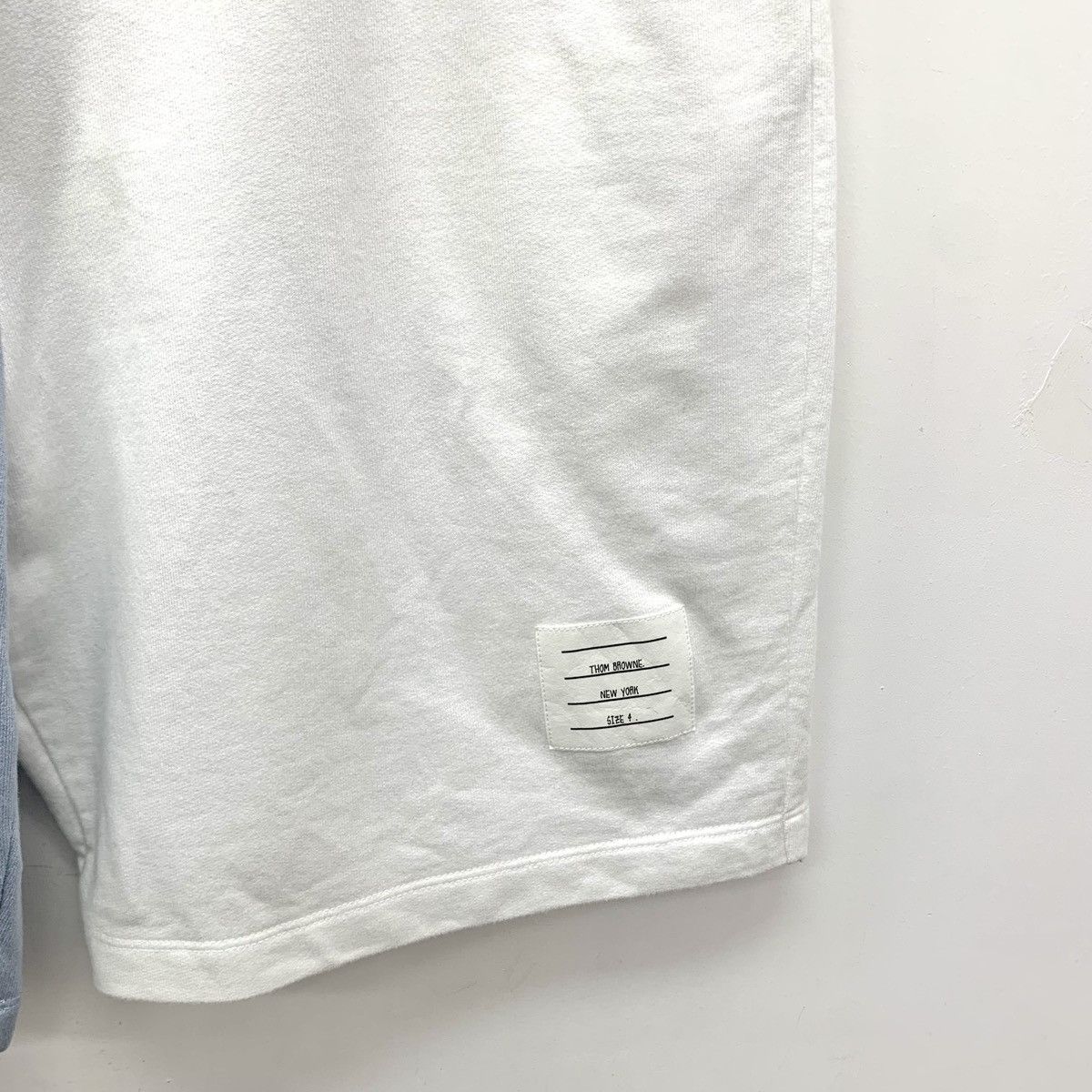 Thom Browne Thom Browne Blue and White Color-block Casual Shorts K26WX Size US 36 / EU 52 - 4 Thumbnail