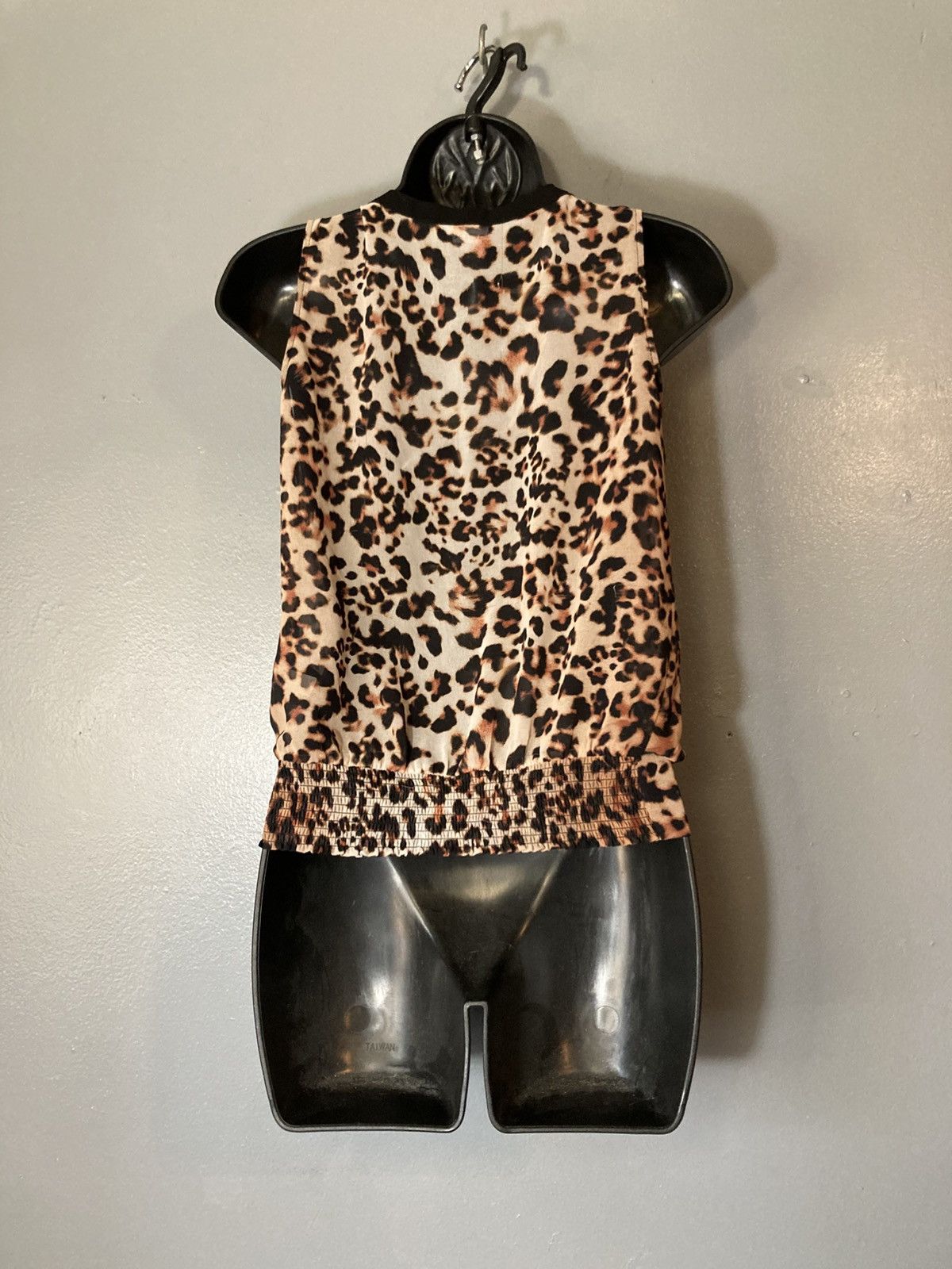 Bebe BEBE animal print sheer lace up blouse Size XXS / US 00 / IT 34 - 6 Thumbnail