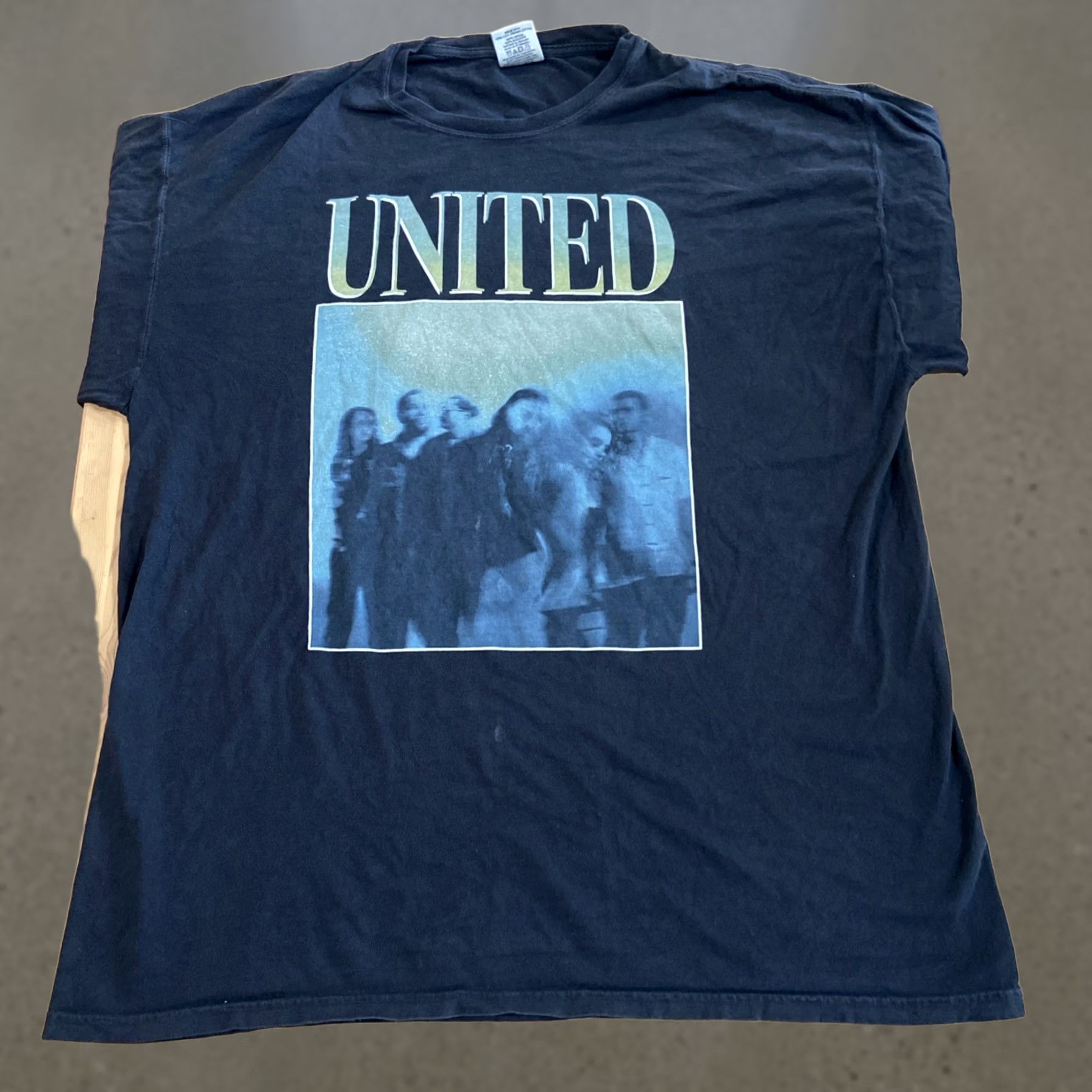 Vintage United Band Shirt 2XL Black Unbranded Cotton Short Sleeve Crew Neck Graphic Print Unisex Adults 80s 90s Music Rock Vintage No Size US XXL / EU 58 / 5 - 1 Thumbnail
