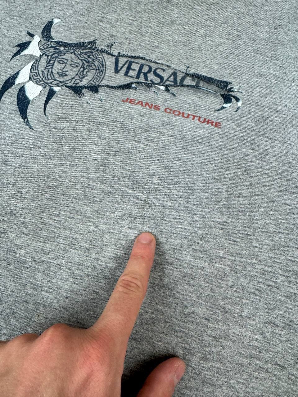 Versace Jeans Couture Vintage Versace Jeans Couture Big Logo T Shirt Size US L / EU 52-54 / 3 - 2 Thumbnail