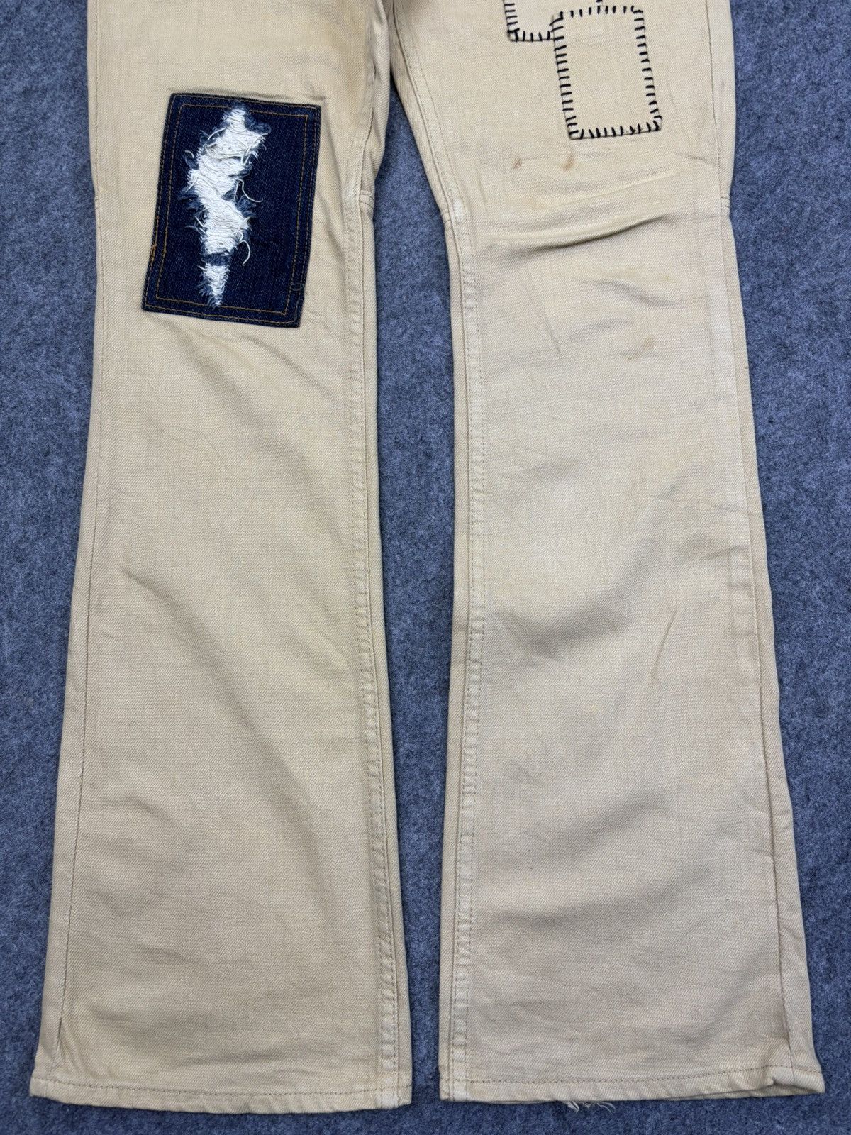 Japanese Brand 💥SuperFlare💥BLUTENBLUT Rare Distrssed Patchwork Denim F903 Size US 31 - 4 Thumbnail