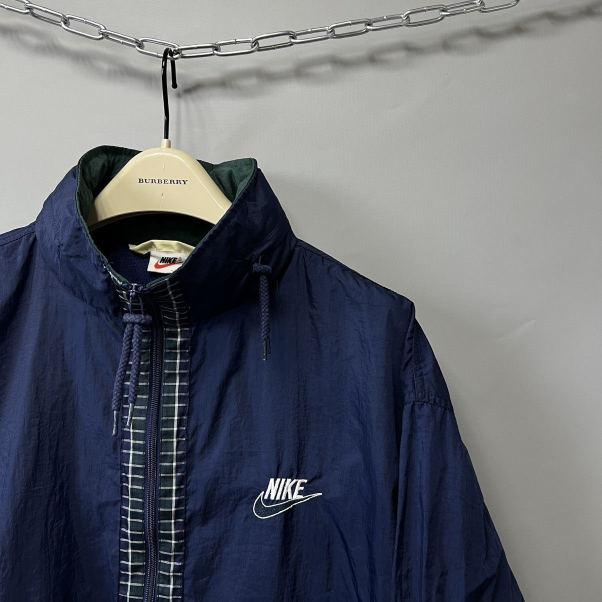 Nike Vintage Nike Windbreaker 90's Jacket Nylon Size M Y2k Size US M / EU 48-50 / 2 - 5 Thumbnail