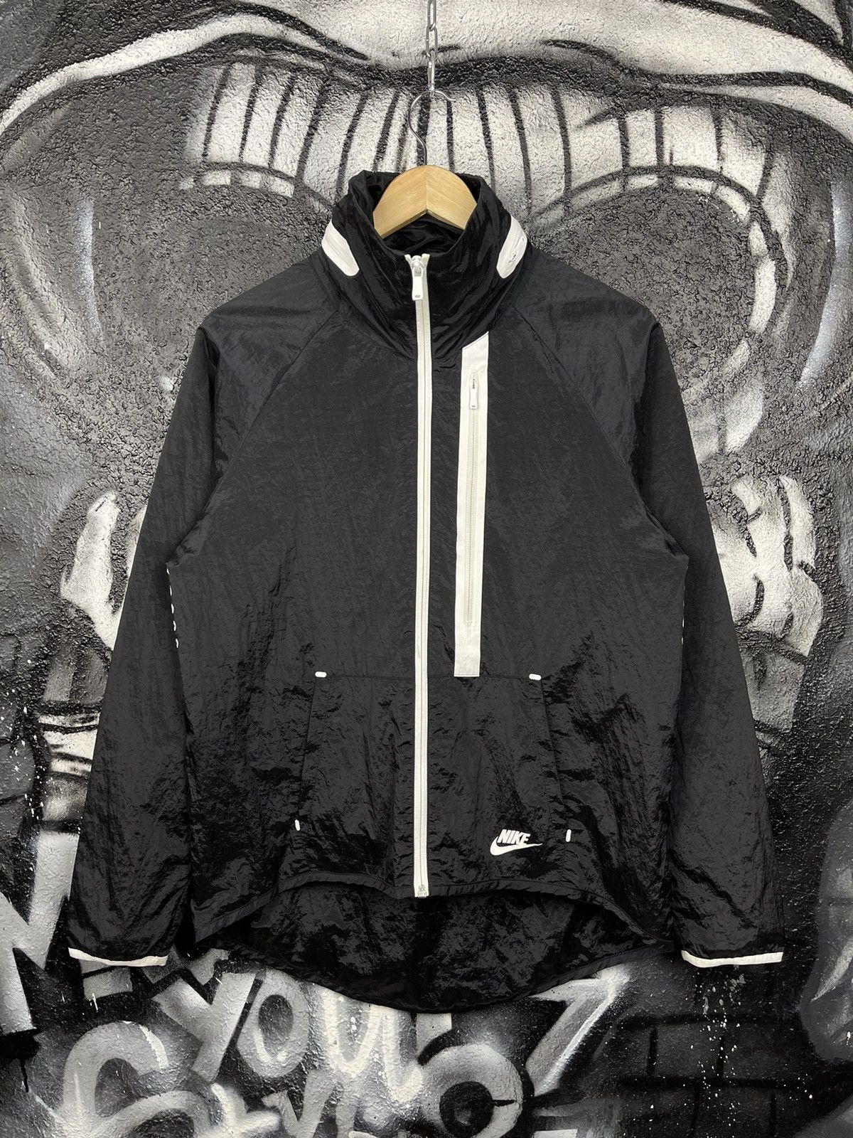 Nike Nike Tech Aeroshield Moto Jacket Women’s Size M Size M / US 6-8 / IT 42-44 - 2 Thumbnail