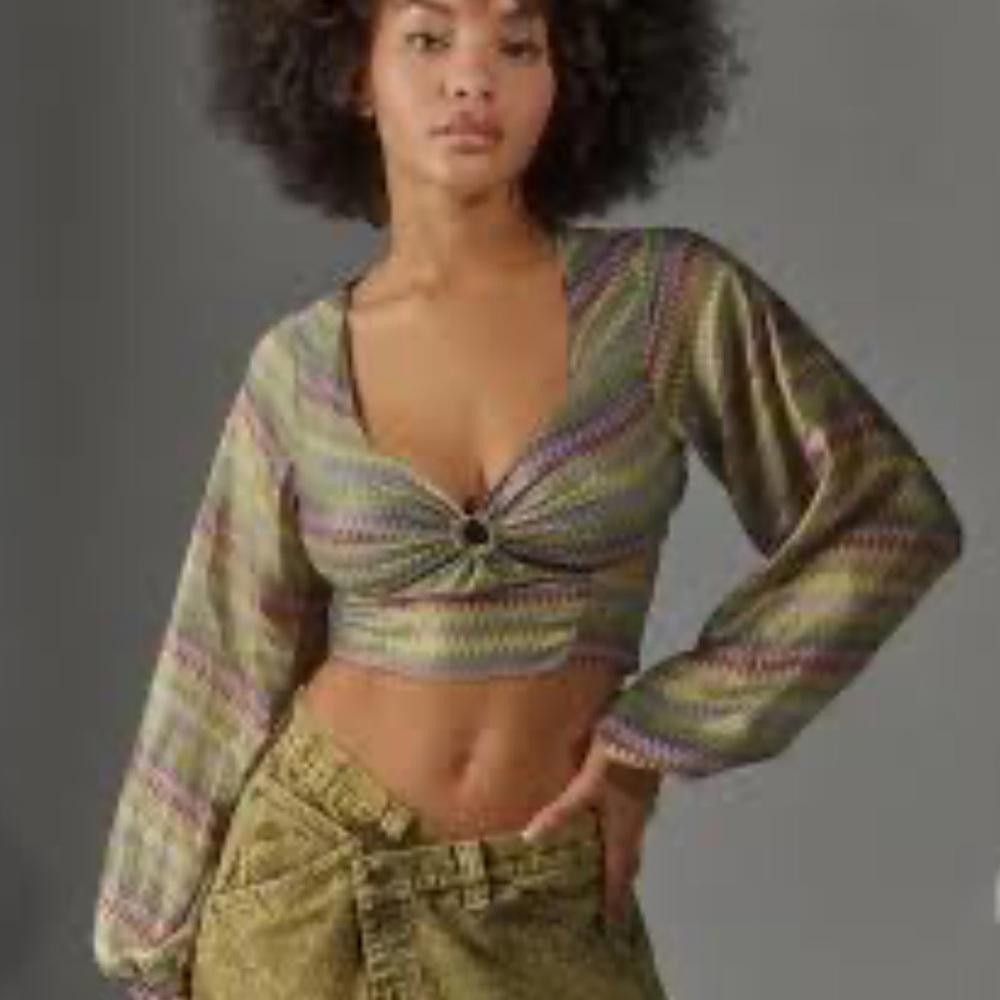 Urban Outfitters Urban Outfitters l NWT Kary Keyhole Tie-back Top XS Size XS / US 0-2 / IT 36-38 - 1 Thumbnail