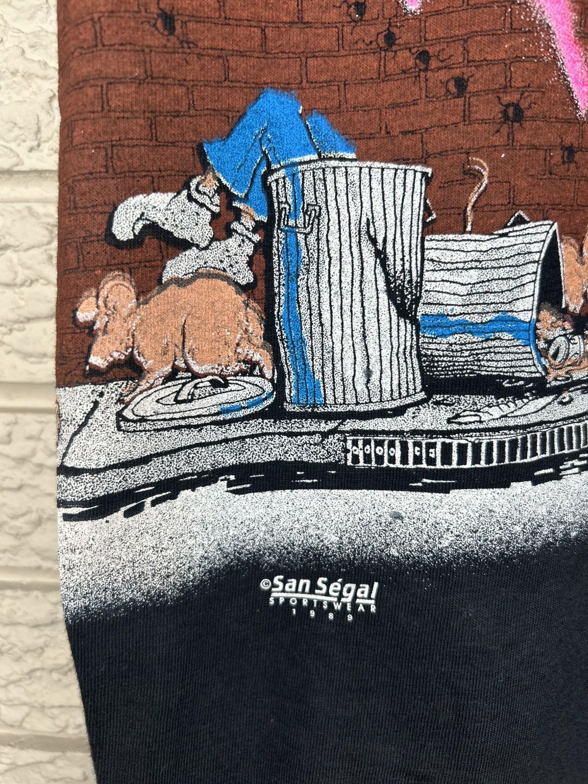 Vintage Vintage 1989 New York Art Wrap Around T Shirt Size US L / EU 52-54 / 3 - 6 Thumbnail