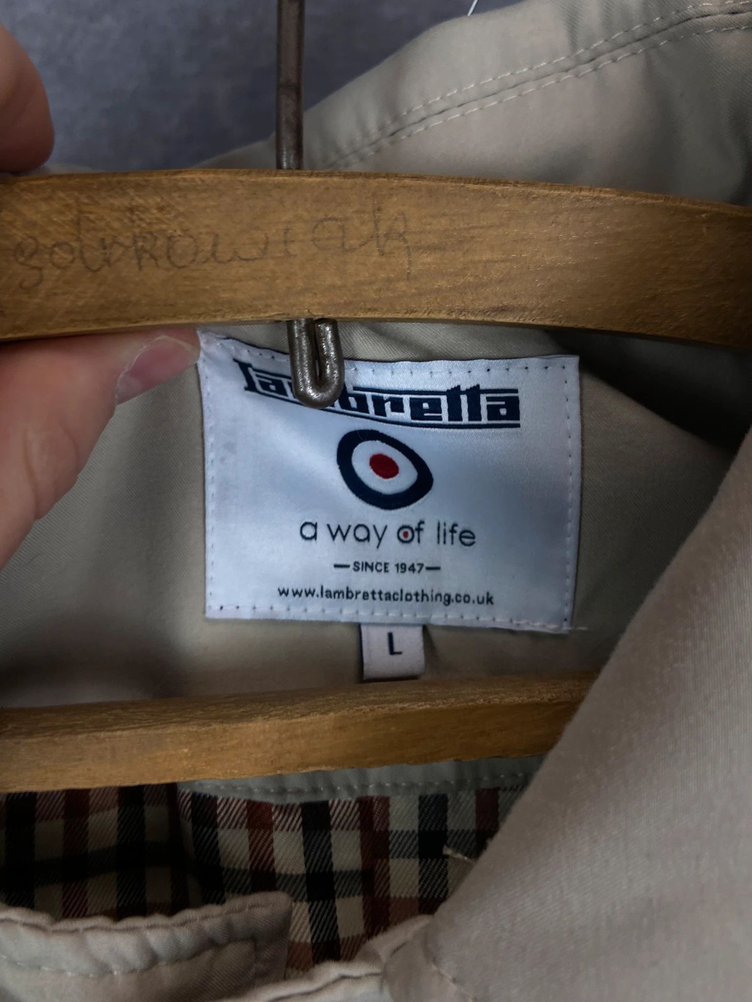 Lambretta Lambretta Women Trench Coat Beige Buttoned Classic L Size L / US 10 / IT 46 - 2 Thumbnail