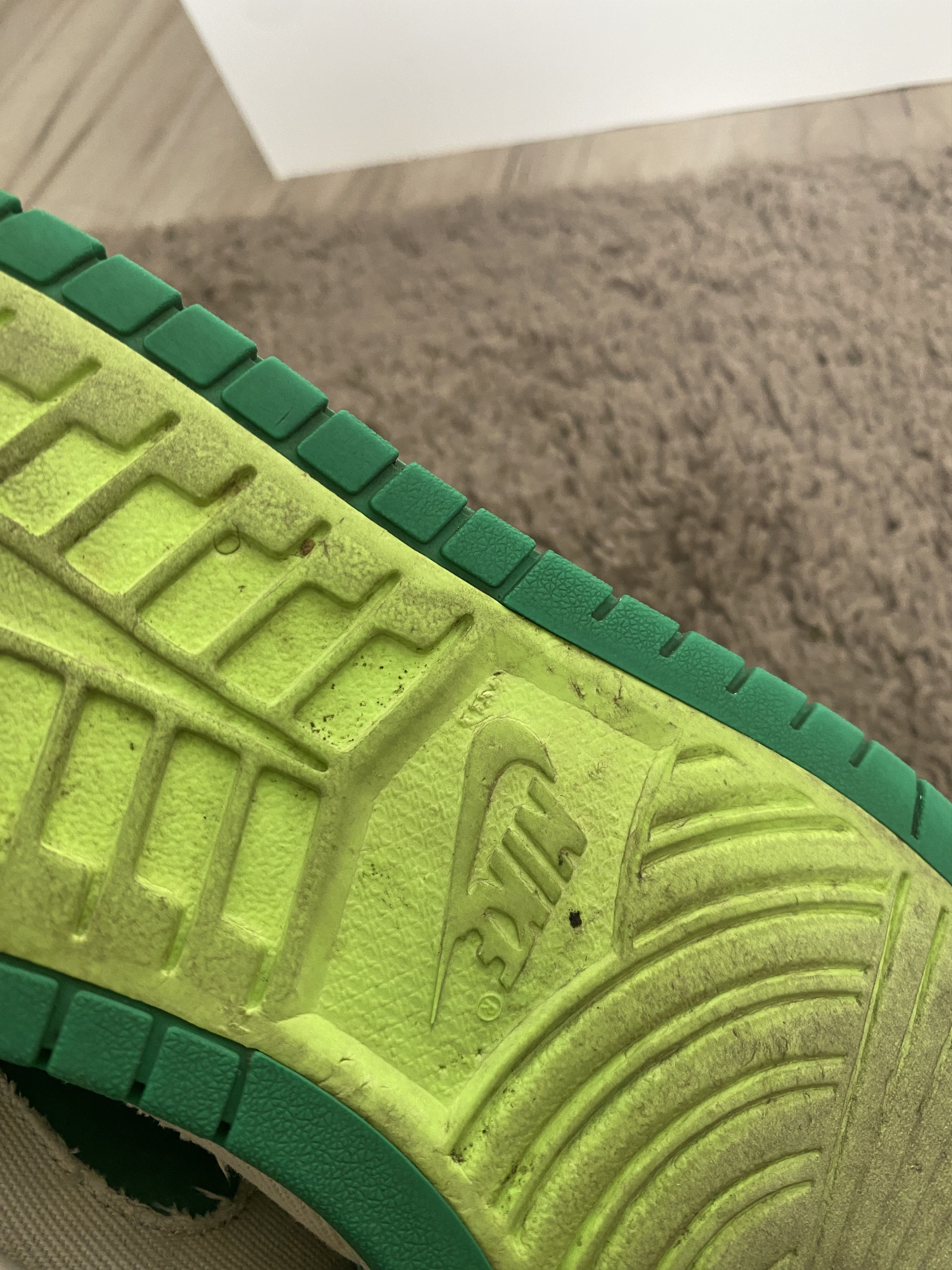 Jordan Brand × Nike Jordan 1 High Zoom Air CMFT Stadium Green shoes Size US 11 / EU 44 - 7 Thumbnail