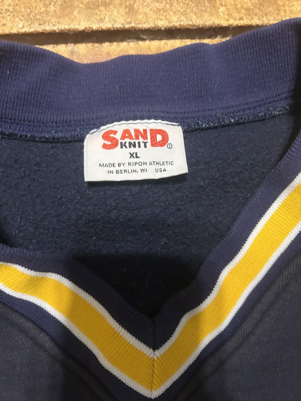 Other Toledo college crewneck Size US XL / EU 56 / 4 - 2 Thumbnail