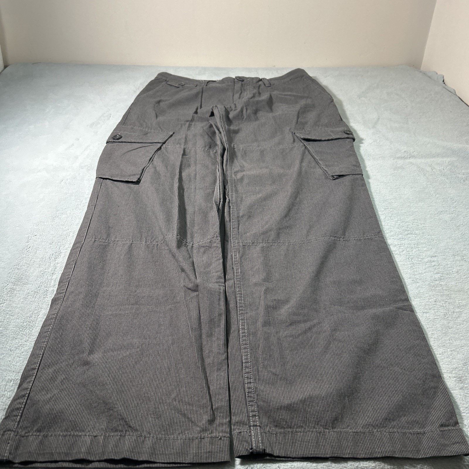Gap GAP Paratrooper Beyond Baggy Cargo Pants Men 32x34 Parachute Size US 32 / EU 48 - 1 Thumbnail