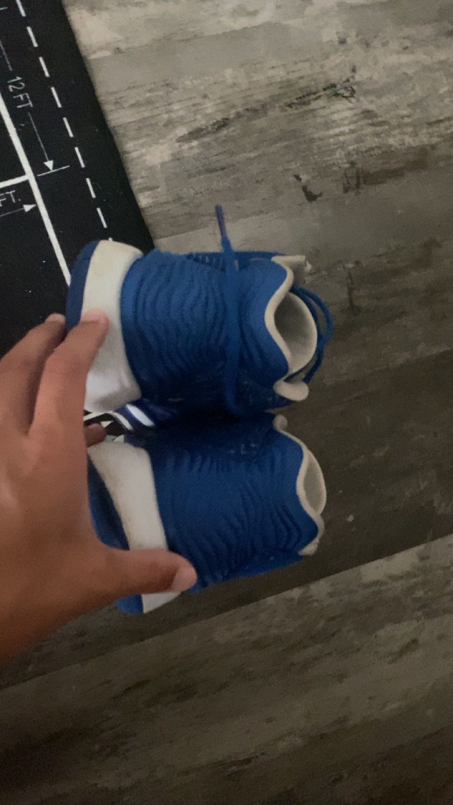 Nike KD 11 Size US 11 / EU 44 - 3 Thumbnail