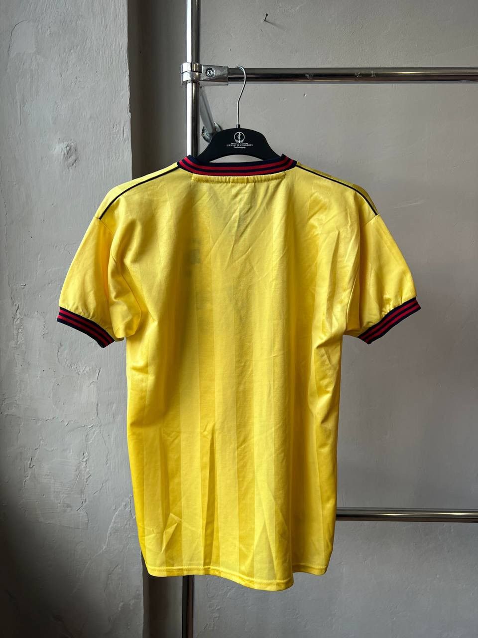 Vintage 1985 ARSENAL FC REMAKE SCORE DRAWSOCCER FOOTBALL JERSEY SZ M Size US M / EU 48-50 / 2 - 12 Thumbnail
