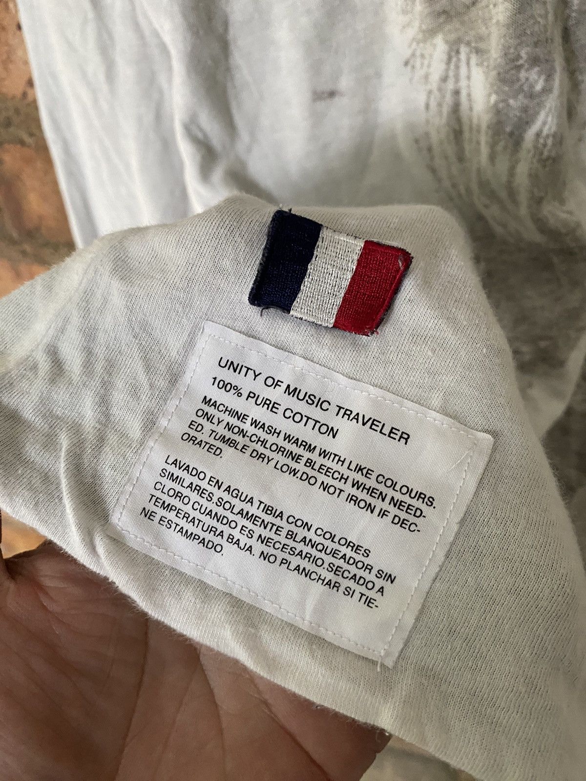Japanese Brand 2000s Rovtski France Poem and Sex reversible shirt Size US M / EU 48-50 / 2 - 6 Thumbnail