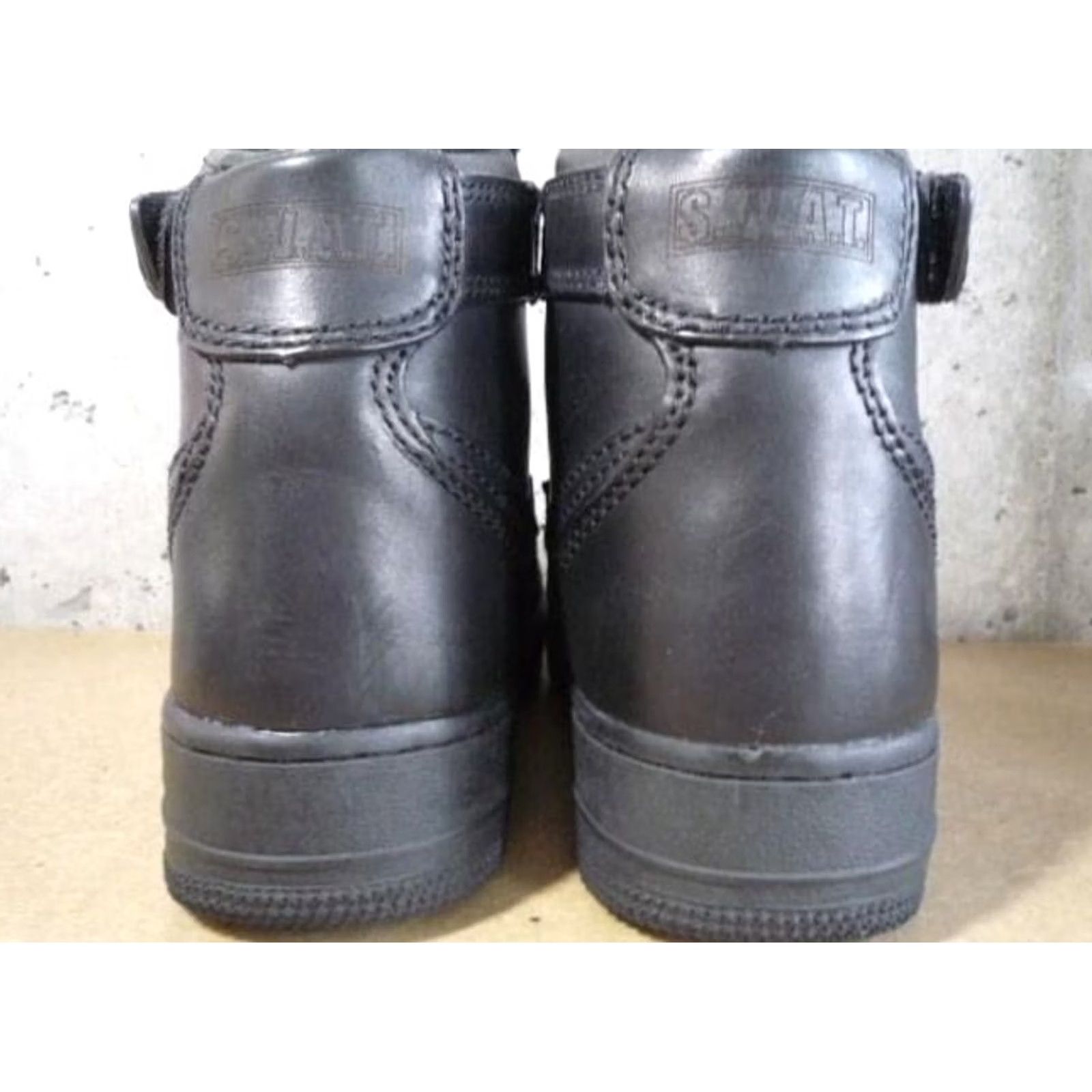Nike Item Specifications: Brand: Nike Size US 7 / EU 40 - 2 Thumbnail