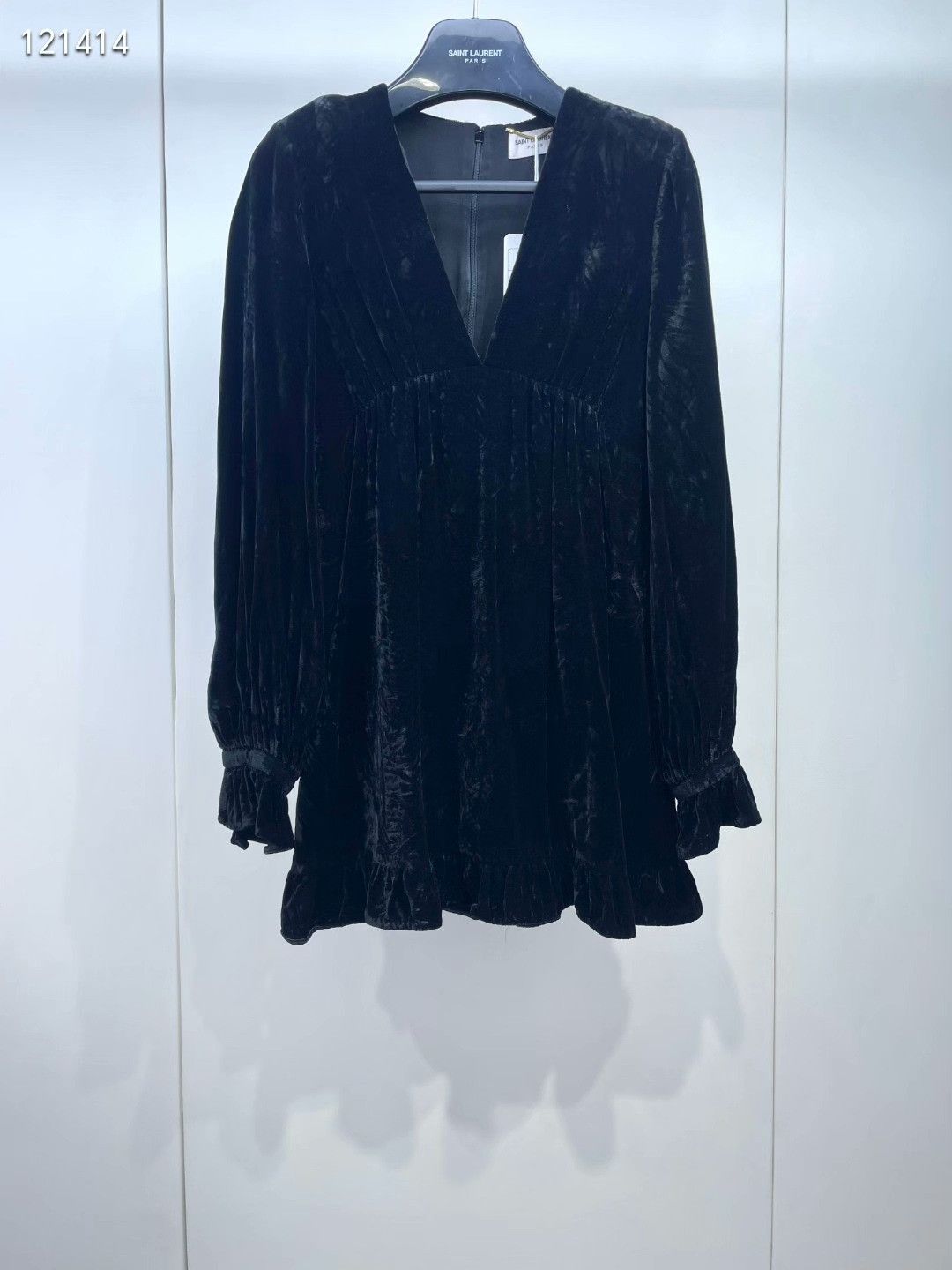 Yves Saint Laurent Saint Laurent YSL Velvet Dress Size XS / US 0-2 / IT 36-38 - 1 Thumbnail