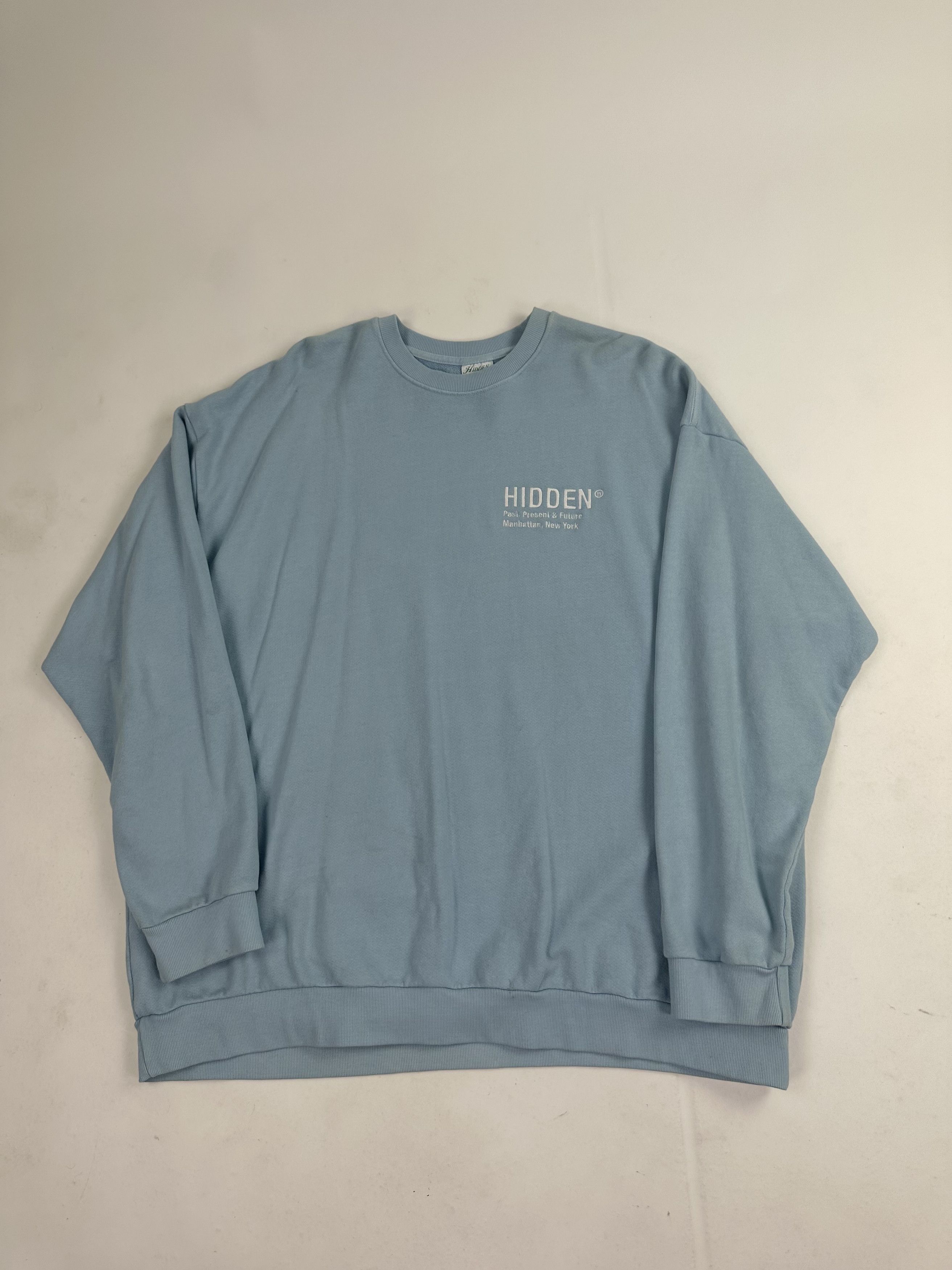 HIDDEN hidden baby blue crew neck Size US XXL / EU 58 / 5 - 1 Thumbnail