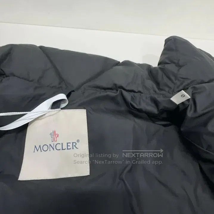 Moncler Moncler Solid Zipper Short Down Jacket Unisex. Size US M / EU 48-50 / 2 - 2 Thumbnail