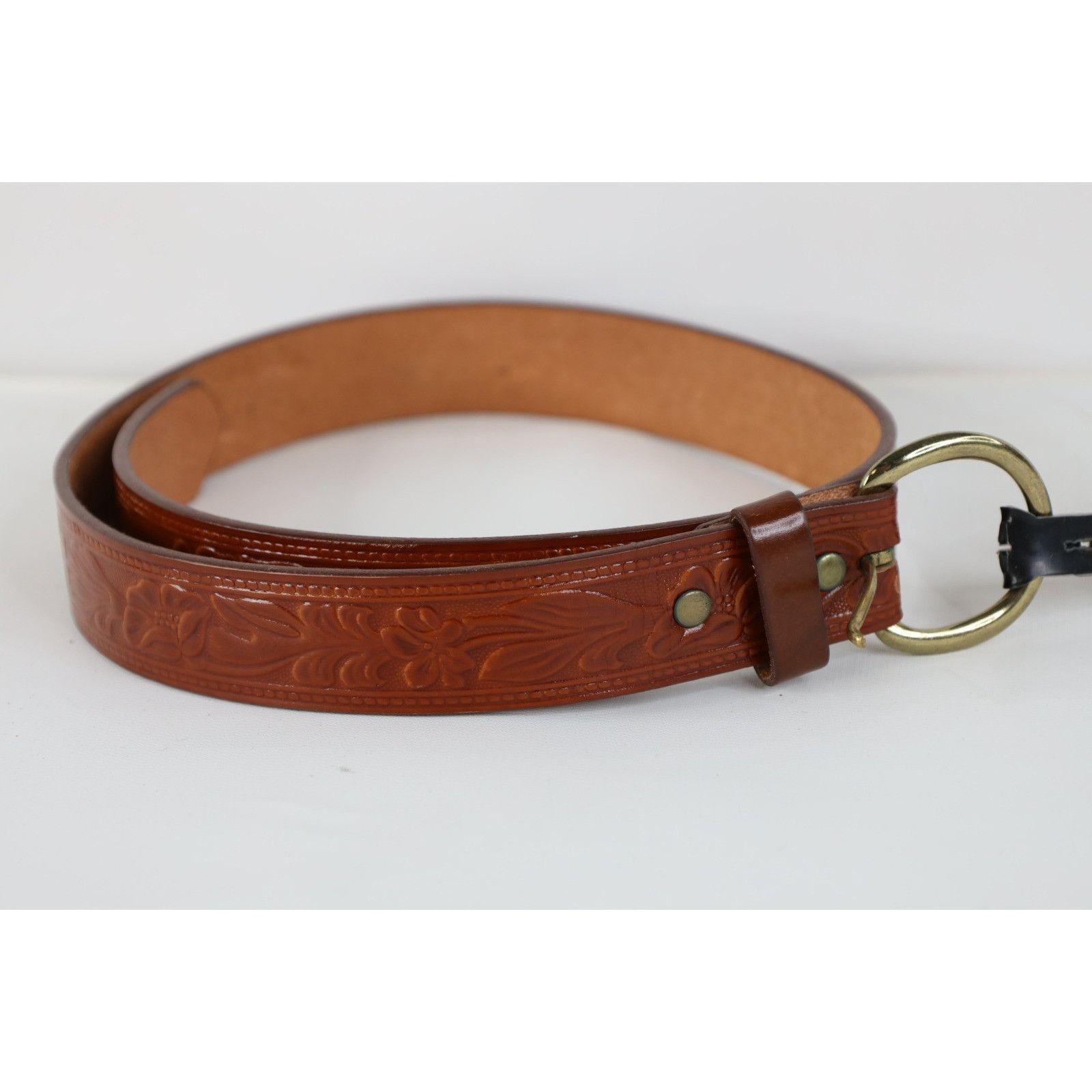 Vintage Deadstock Vintage 70s Tooled Leather Flower Belt Size ONE SIZE - 1 Thumbnail